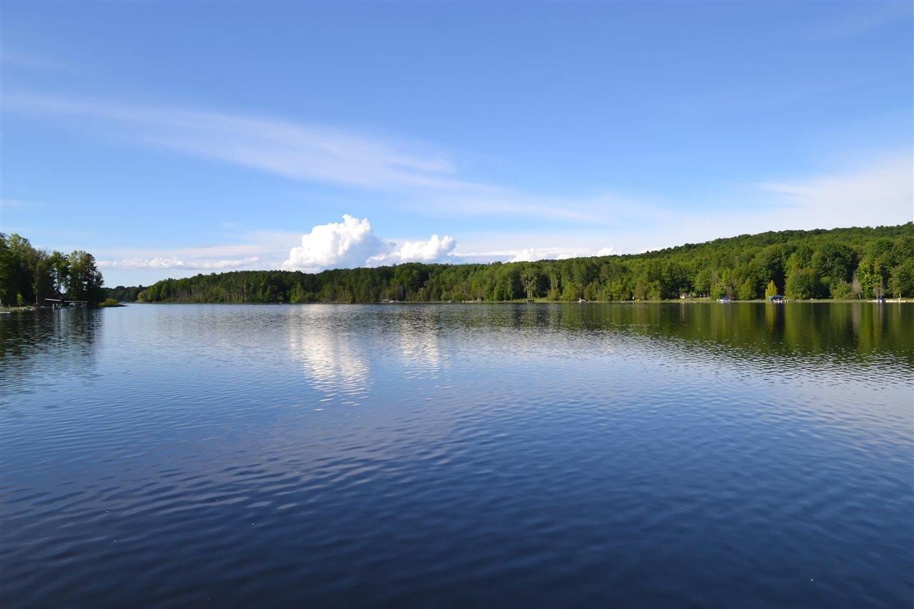 5297 Six Mile Lake Road