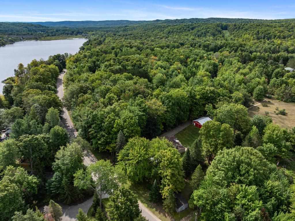 5297 Six Mile Lake Road