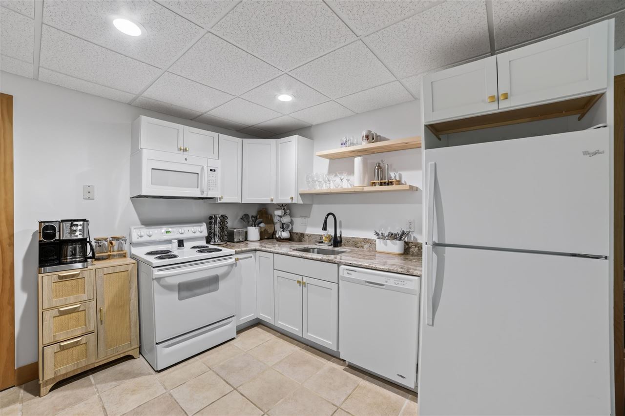 2199 Deerview Drive Unit: 81