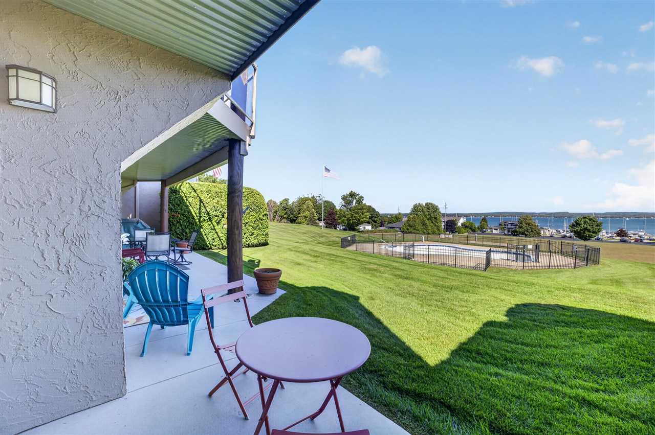 1022 Marina Bluff Dr. Unit: 1022