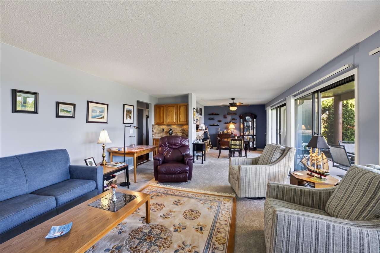 1022 Marina Bluff Dr. Unit: 1022