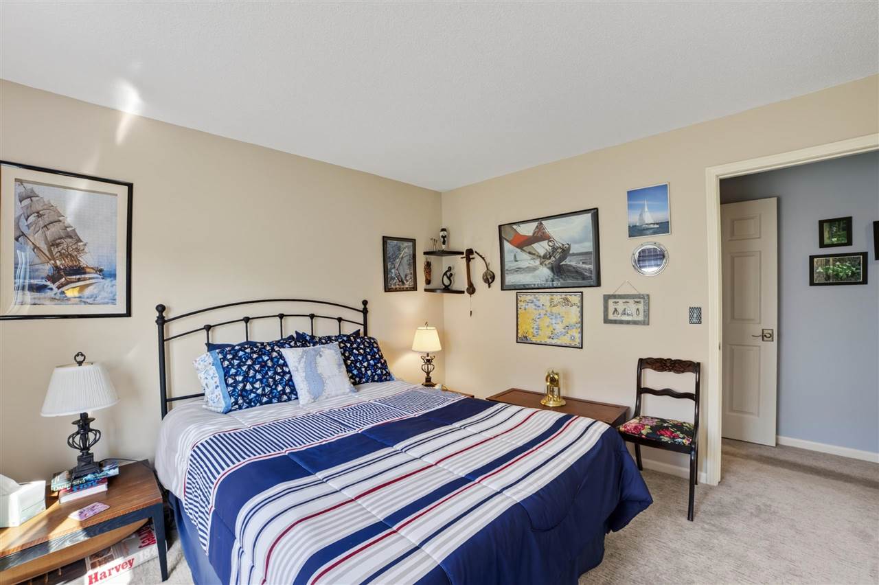 1022 Marina Bluff Dr.