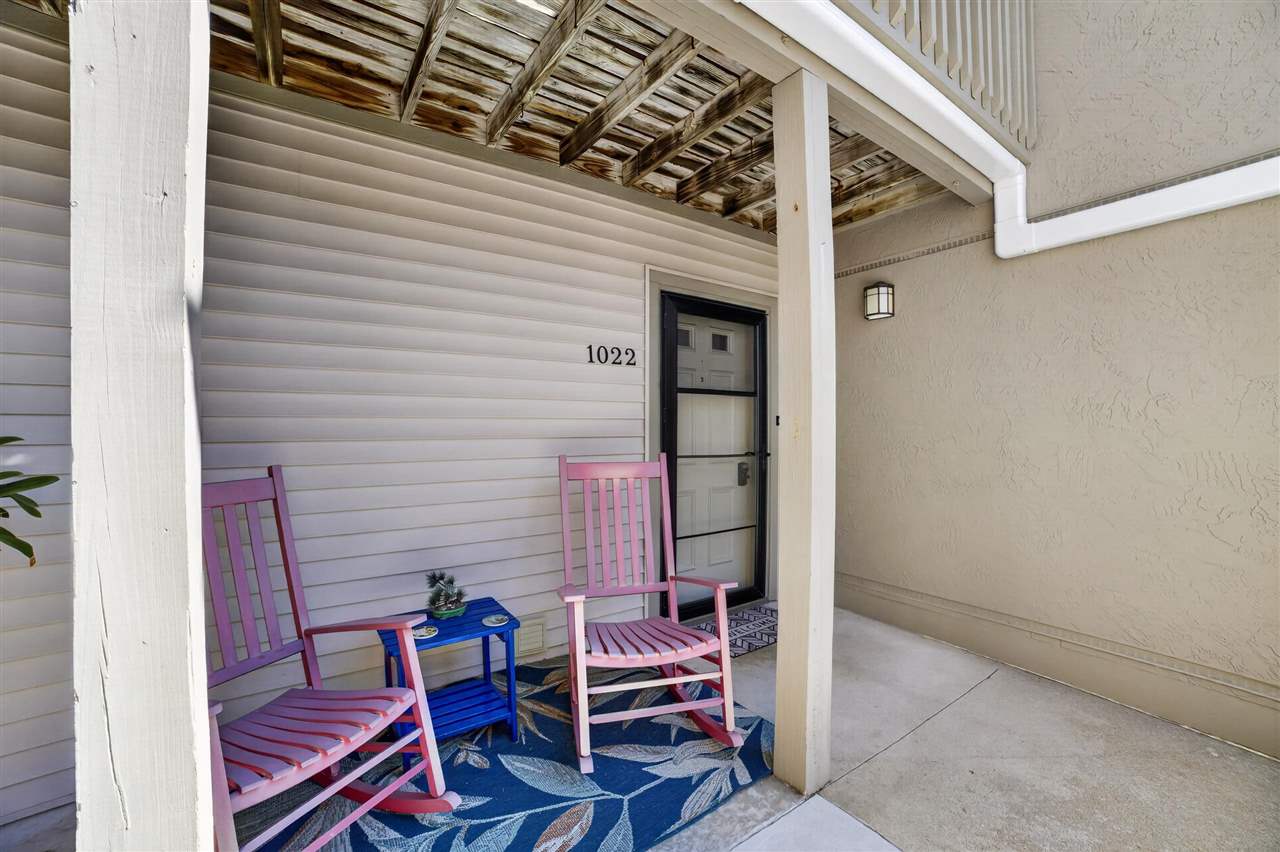 1022 Marina Bluff Dr. Unit: 1022
