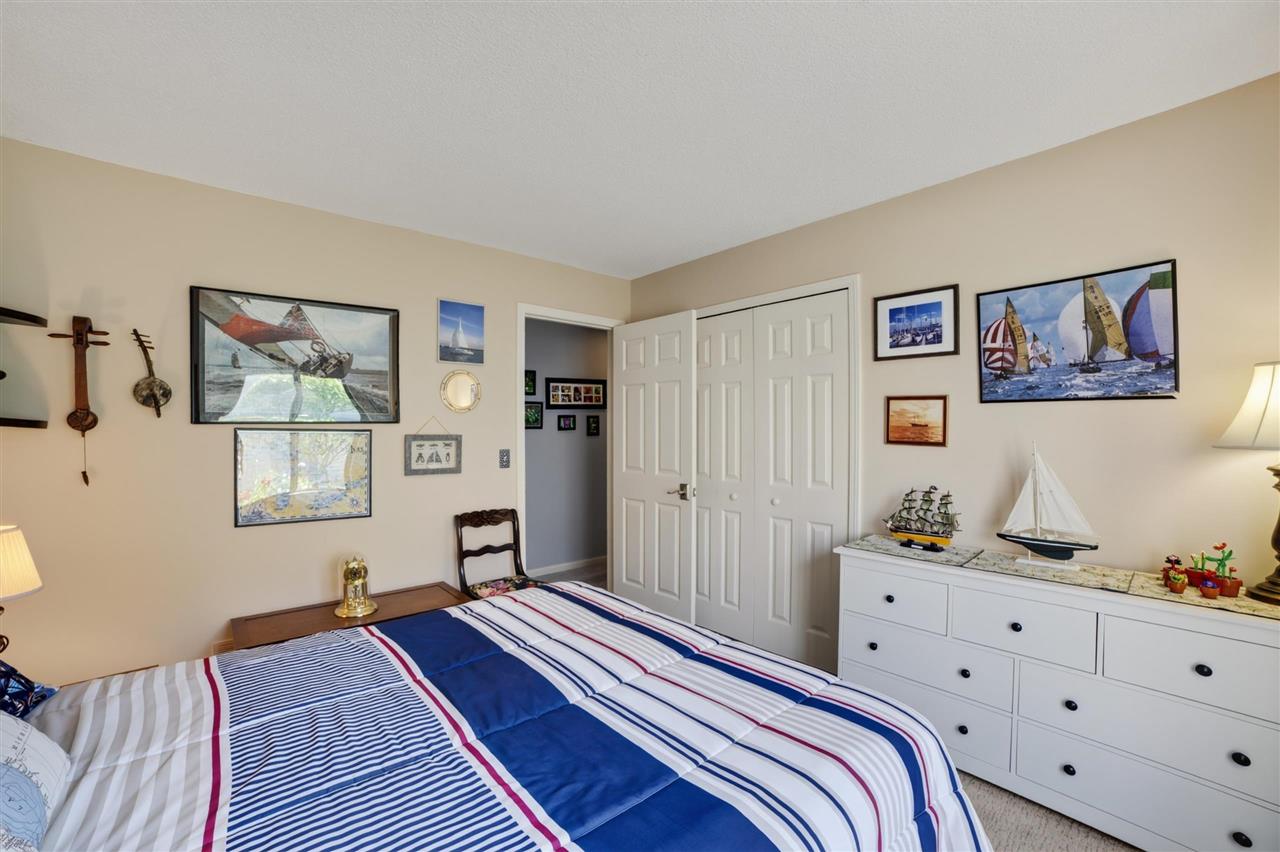 1022 Marina Bluff Dr. Unit: 1022