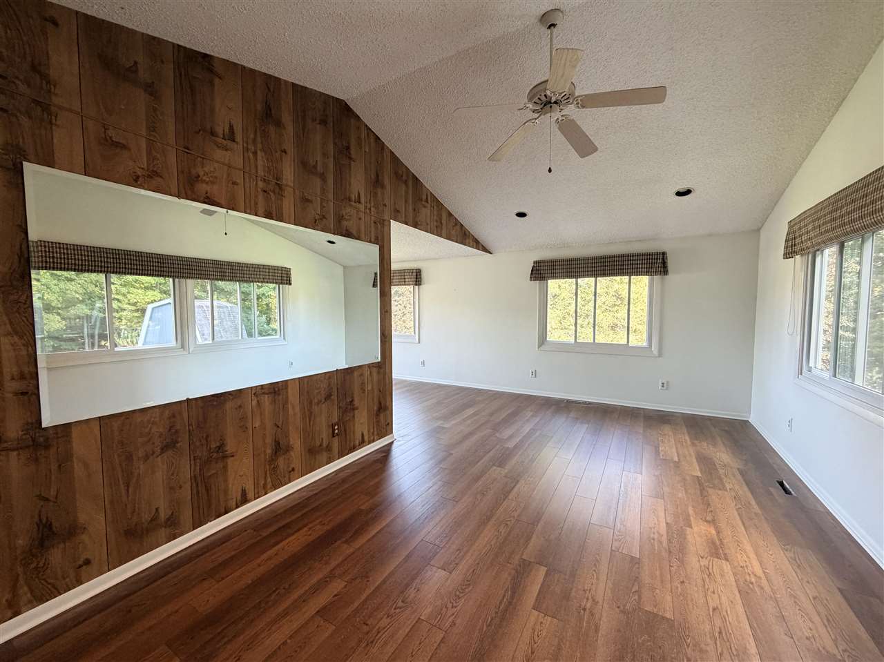 1287 Marshall Road