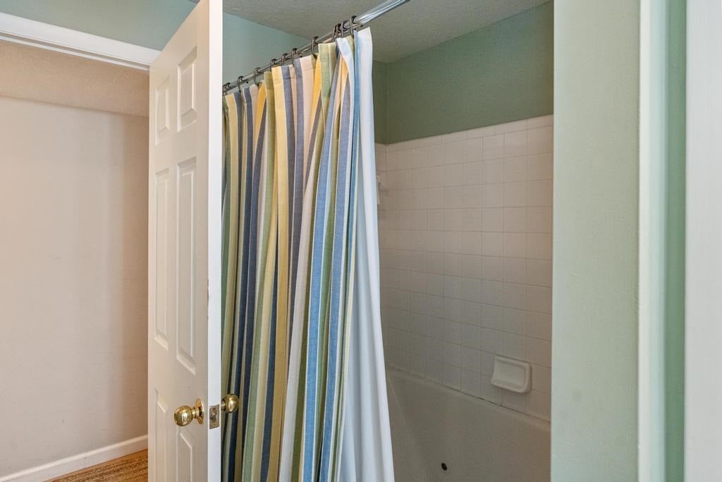 6 W Main Street Unit: 1