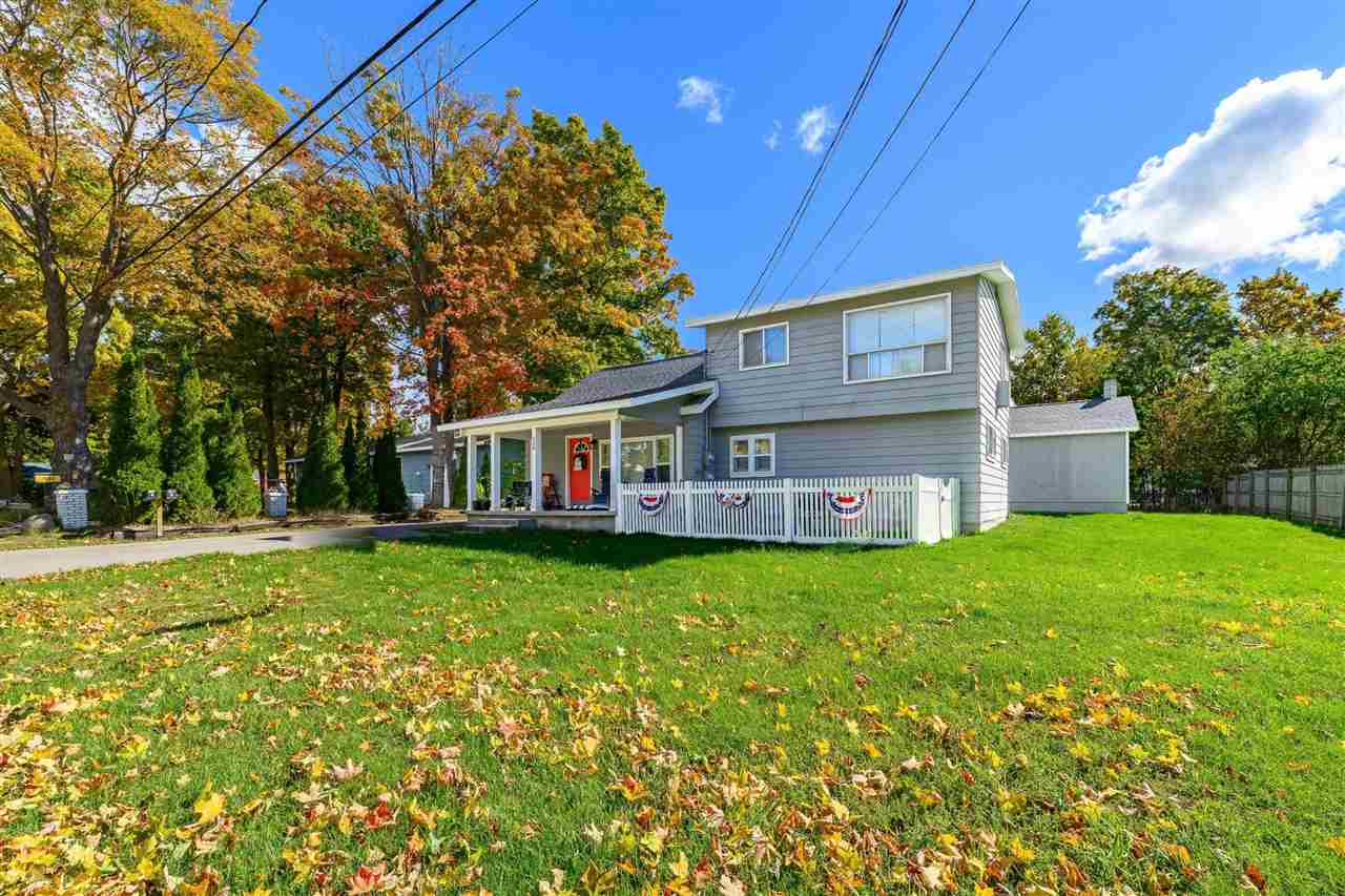 308 W Upright Street