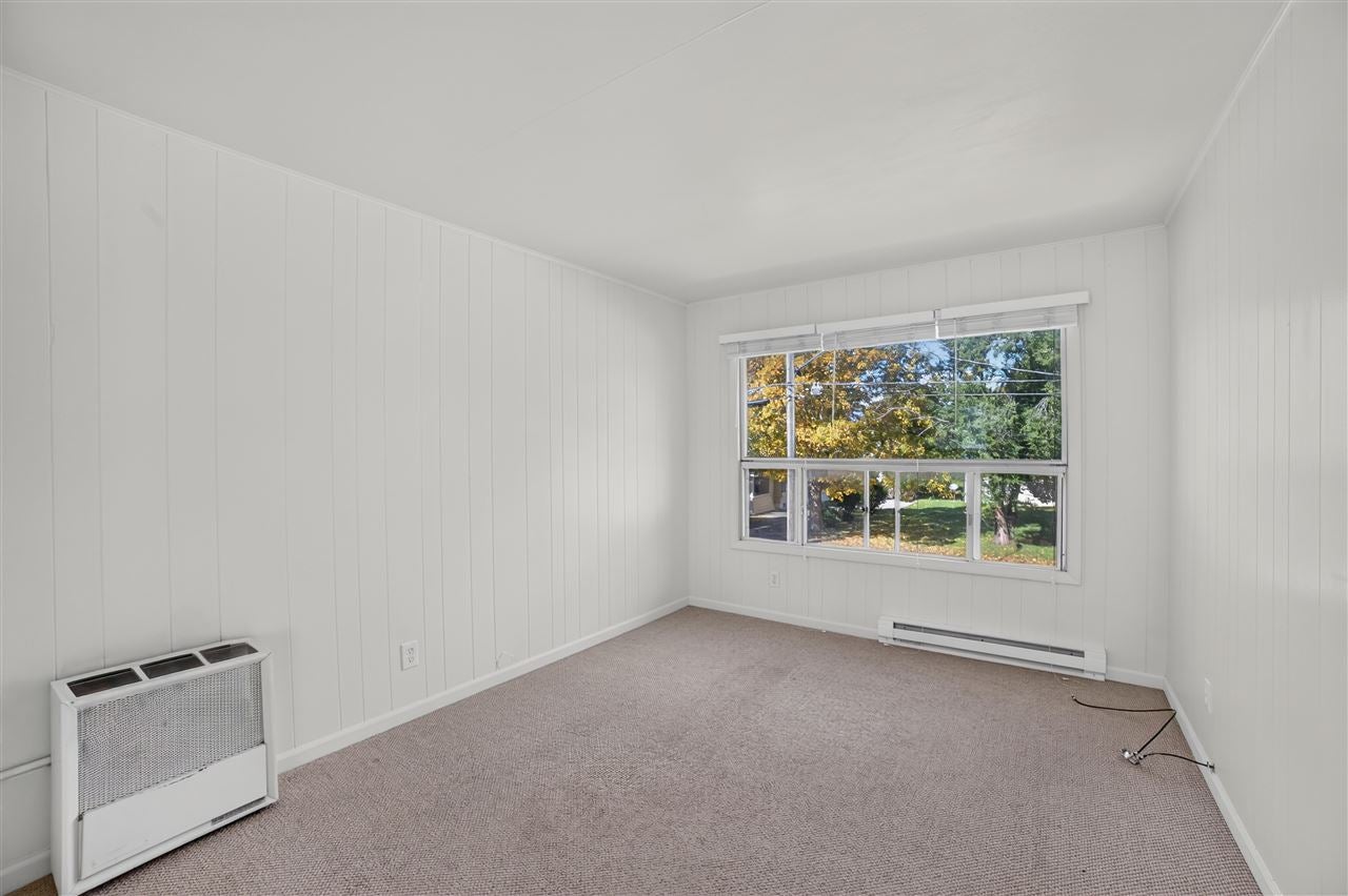 308 W Upright Street