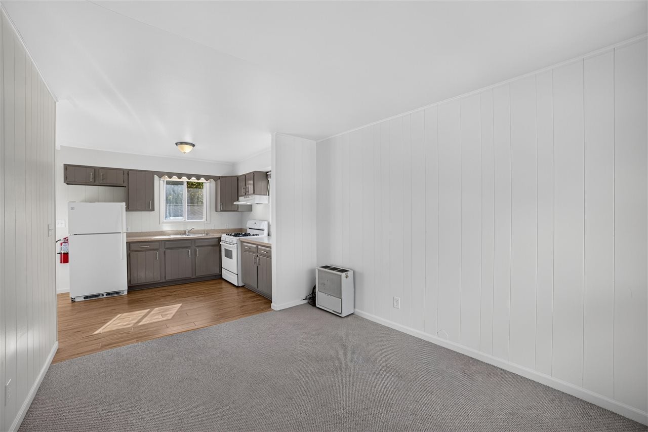 308 W Upright Street