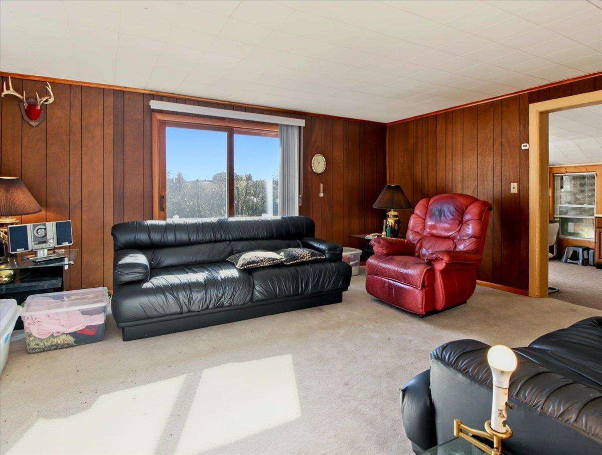 1041 S Ranney Road