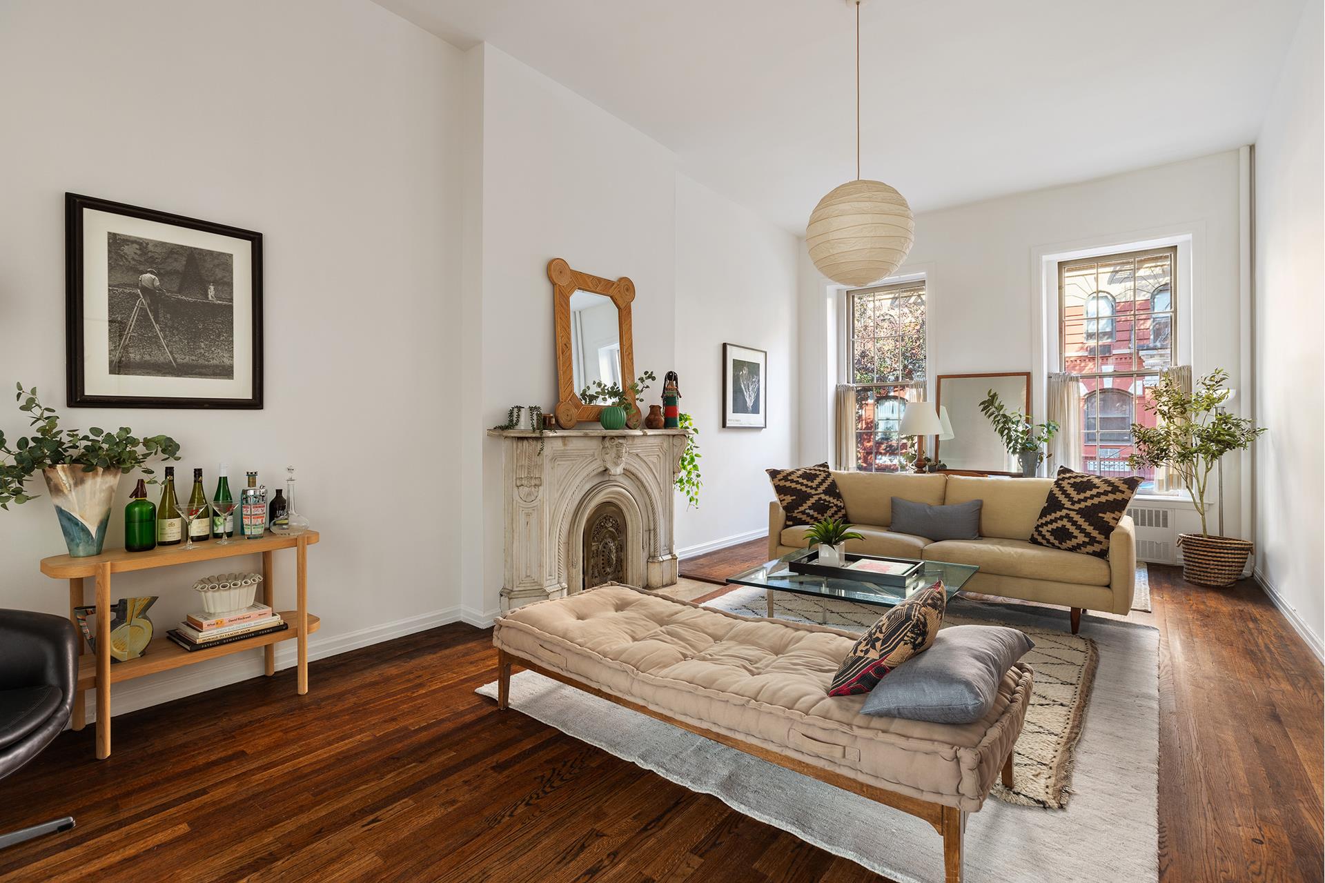 108 E 10TH Street
