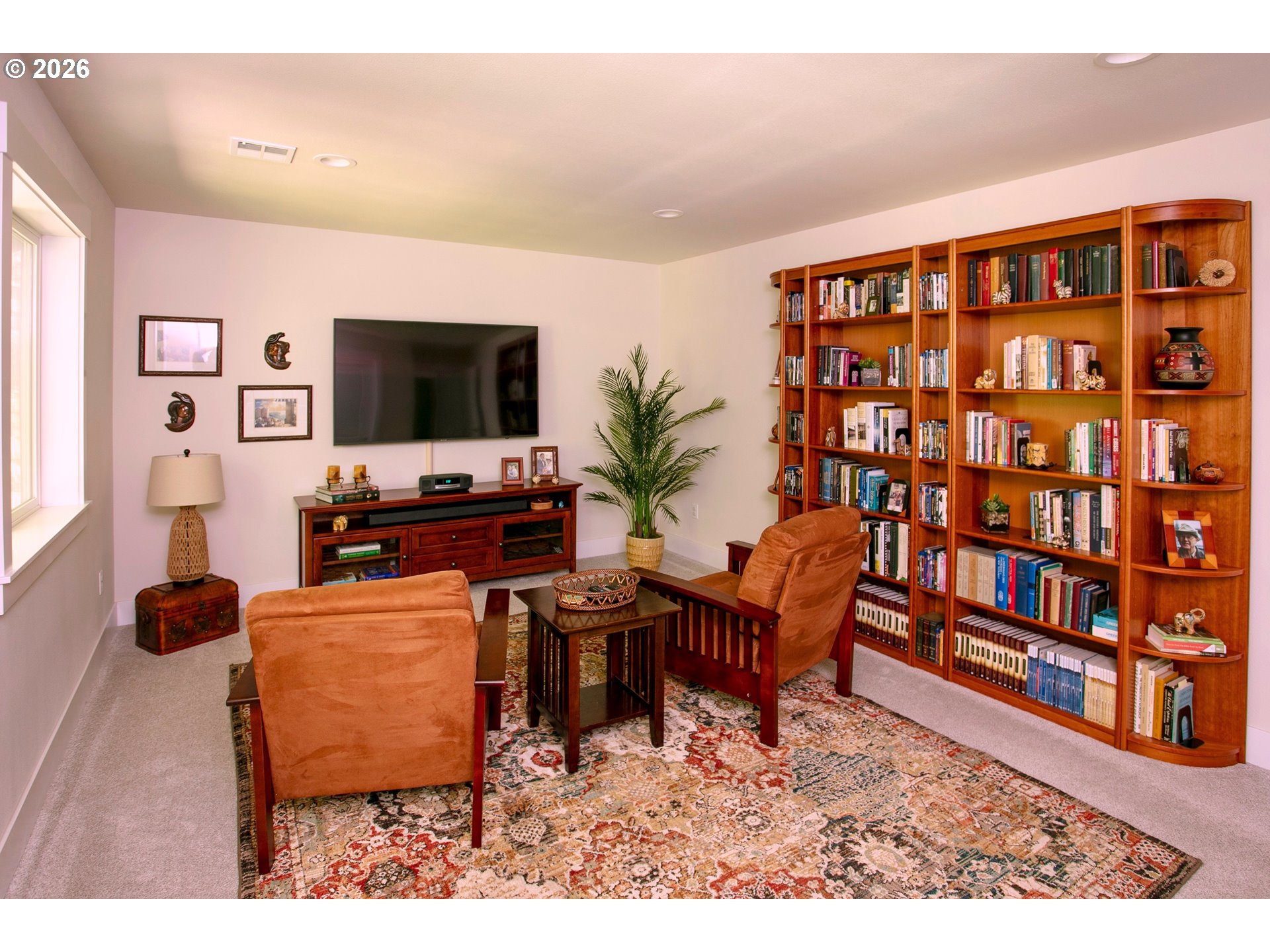 1975 FOREST DR