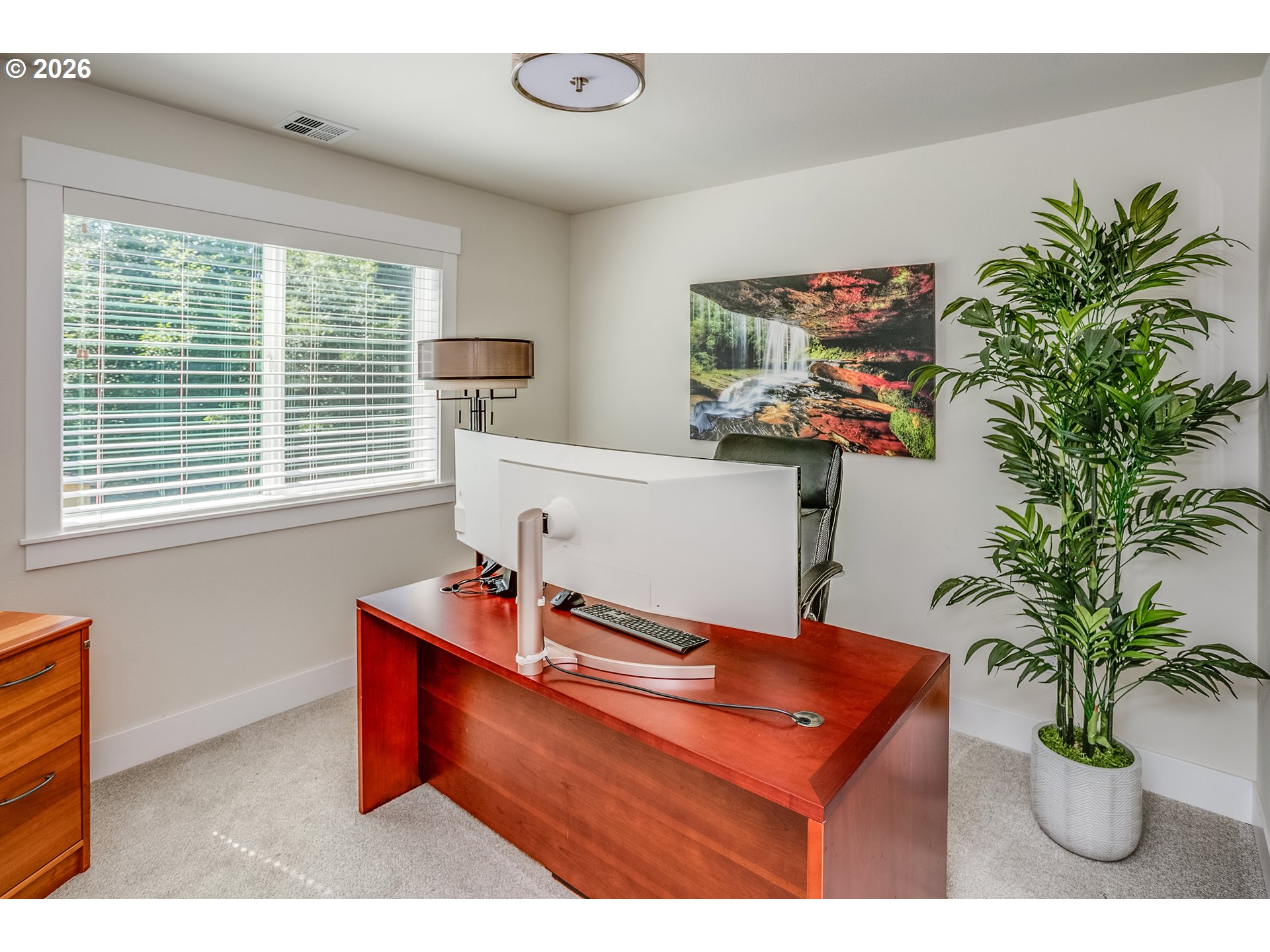 1975 FOREST DR