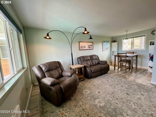 40 Avenue U 40