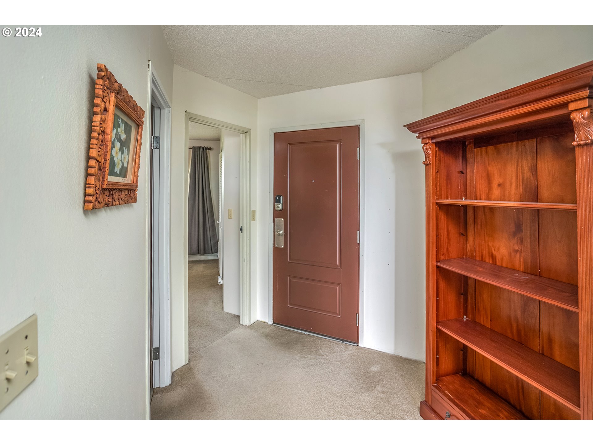 1146 N MARION AVE 601