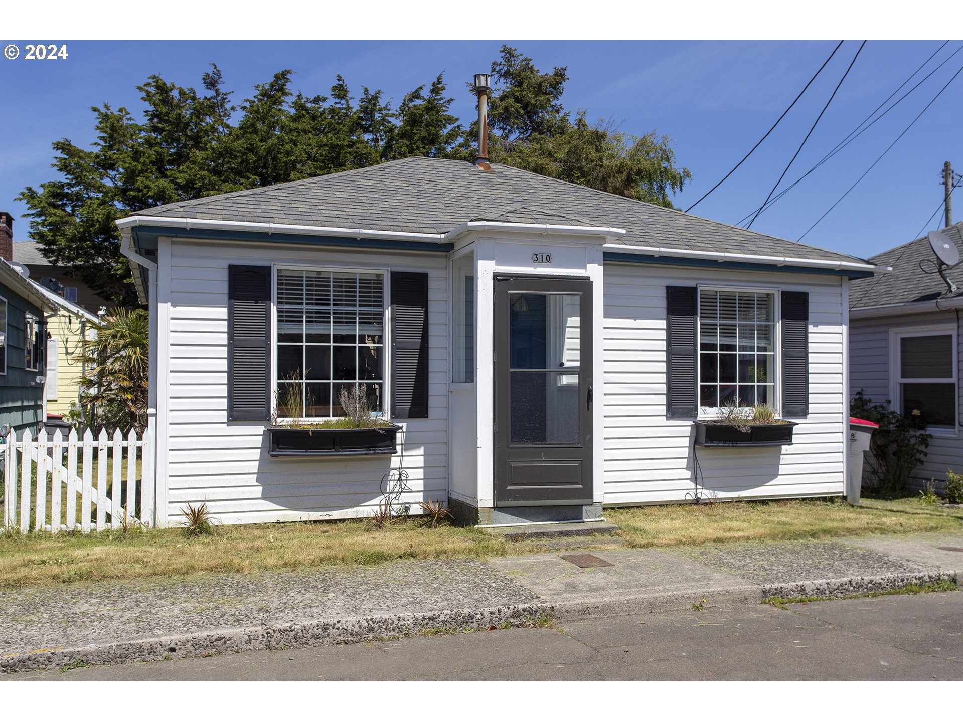 310 AVENUE K