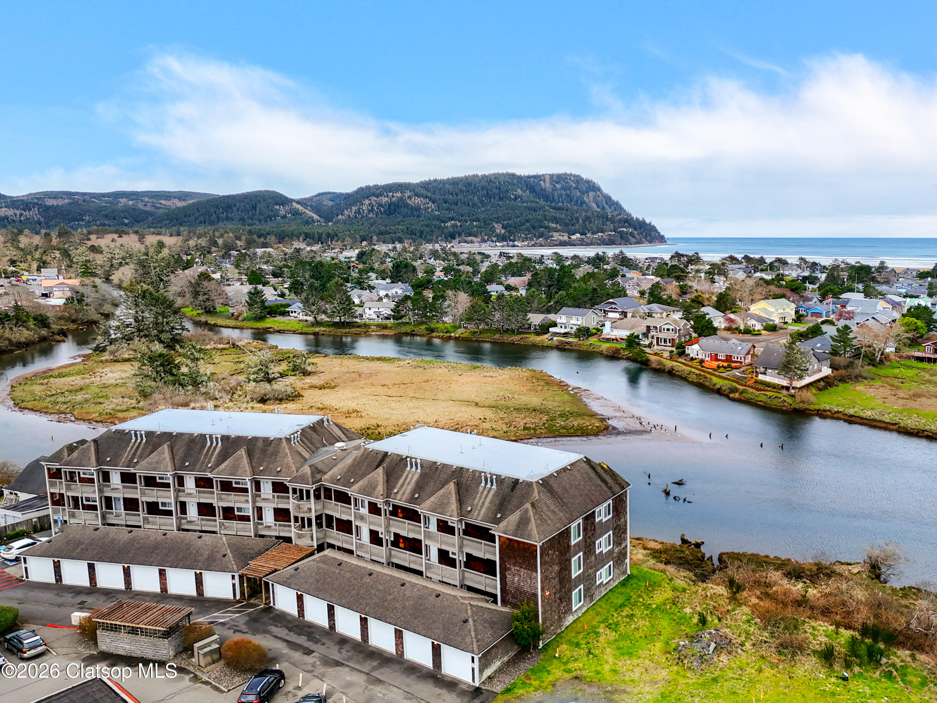 1108 S Holladay Drive, 16