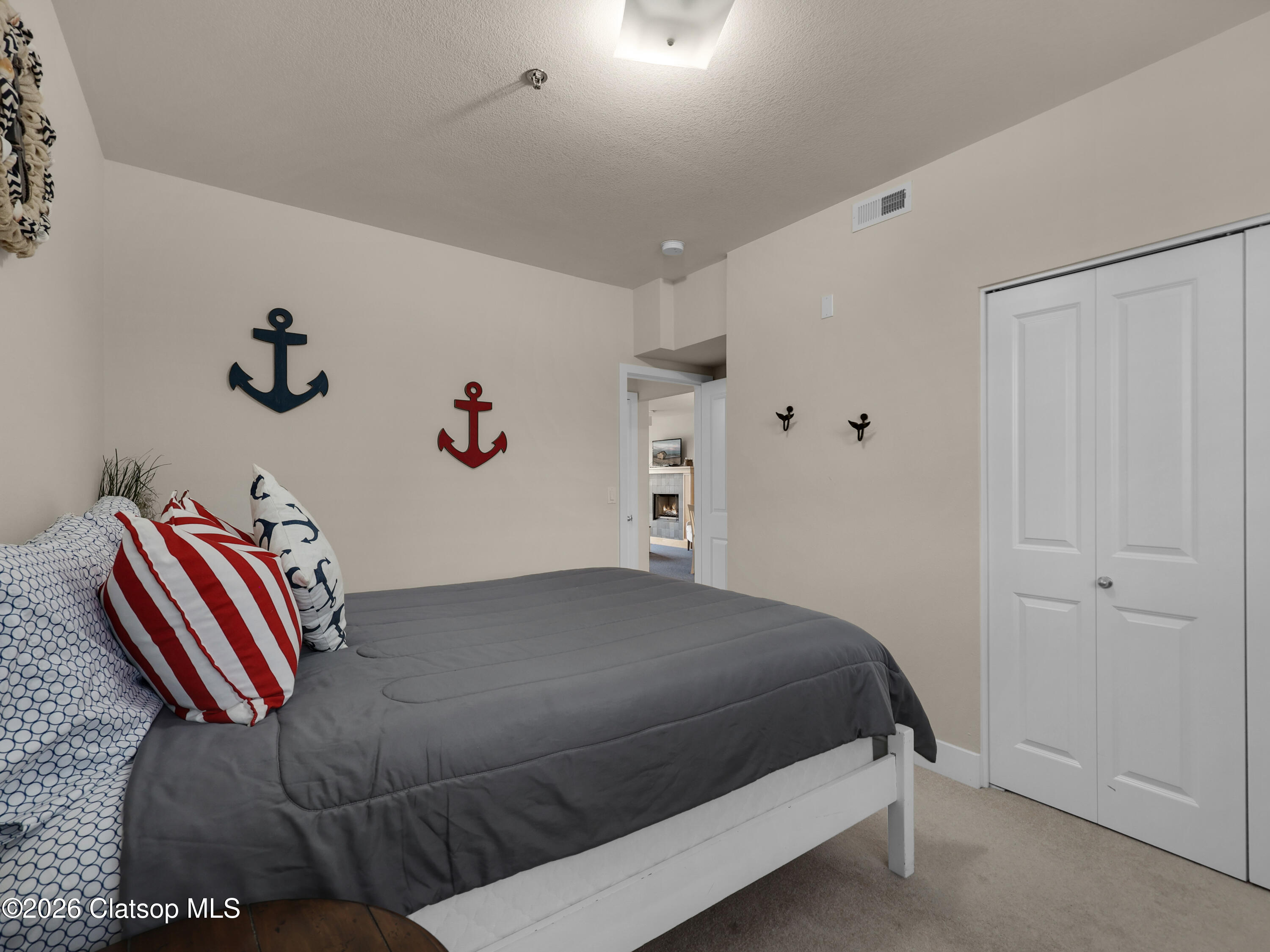 1108 S Holladay Drive, 16