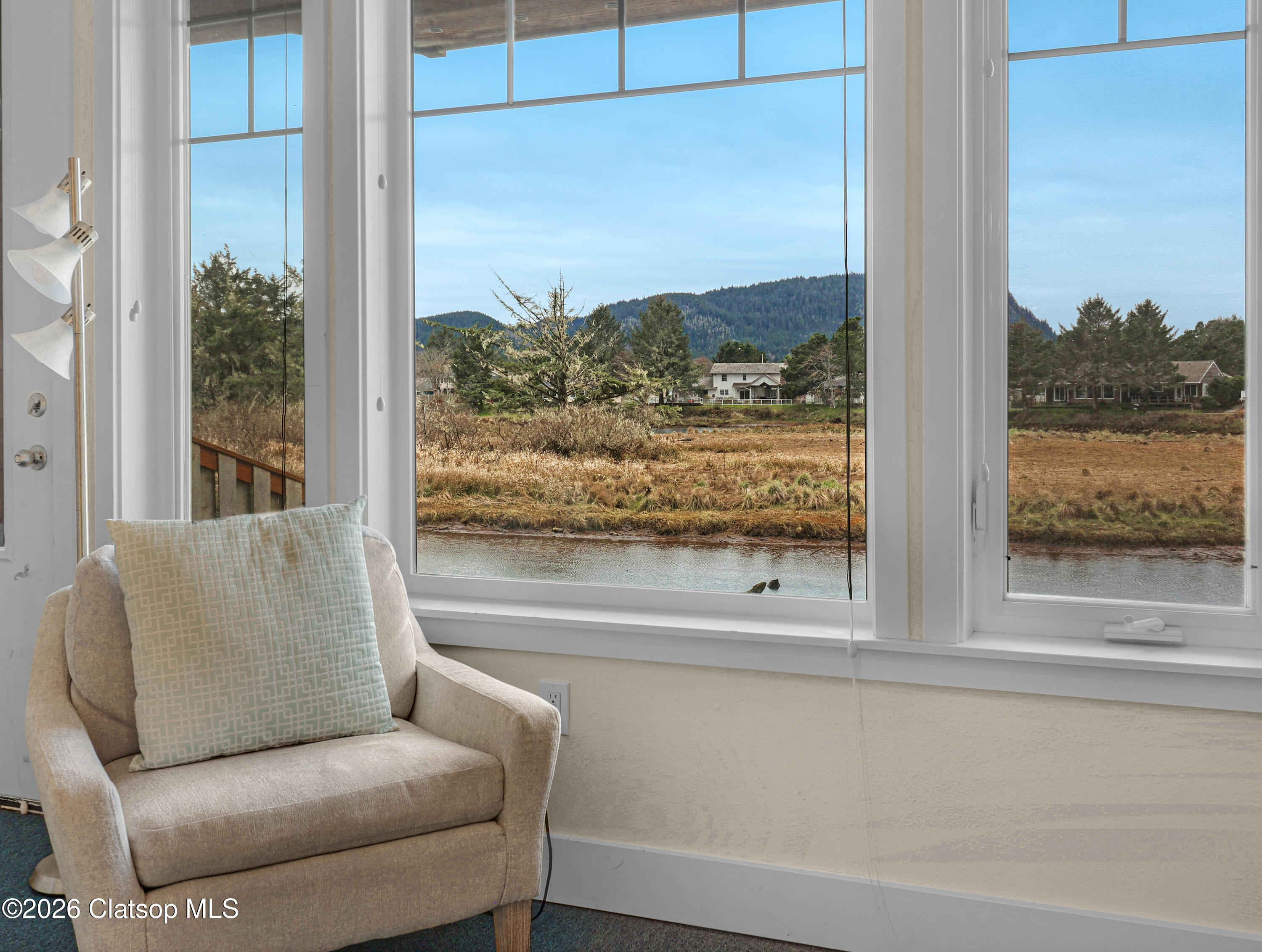 1108 S Holladay Drive, 16