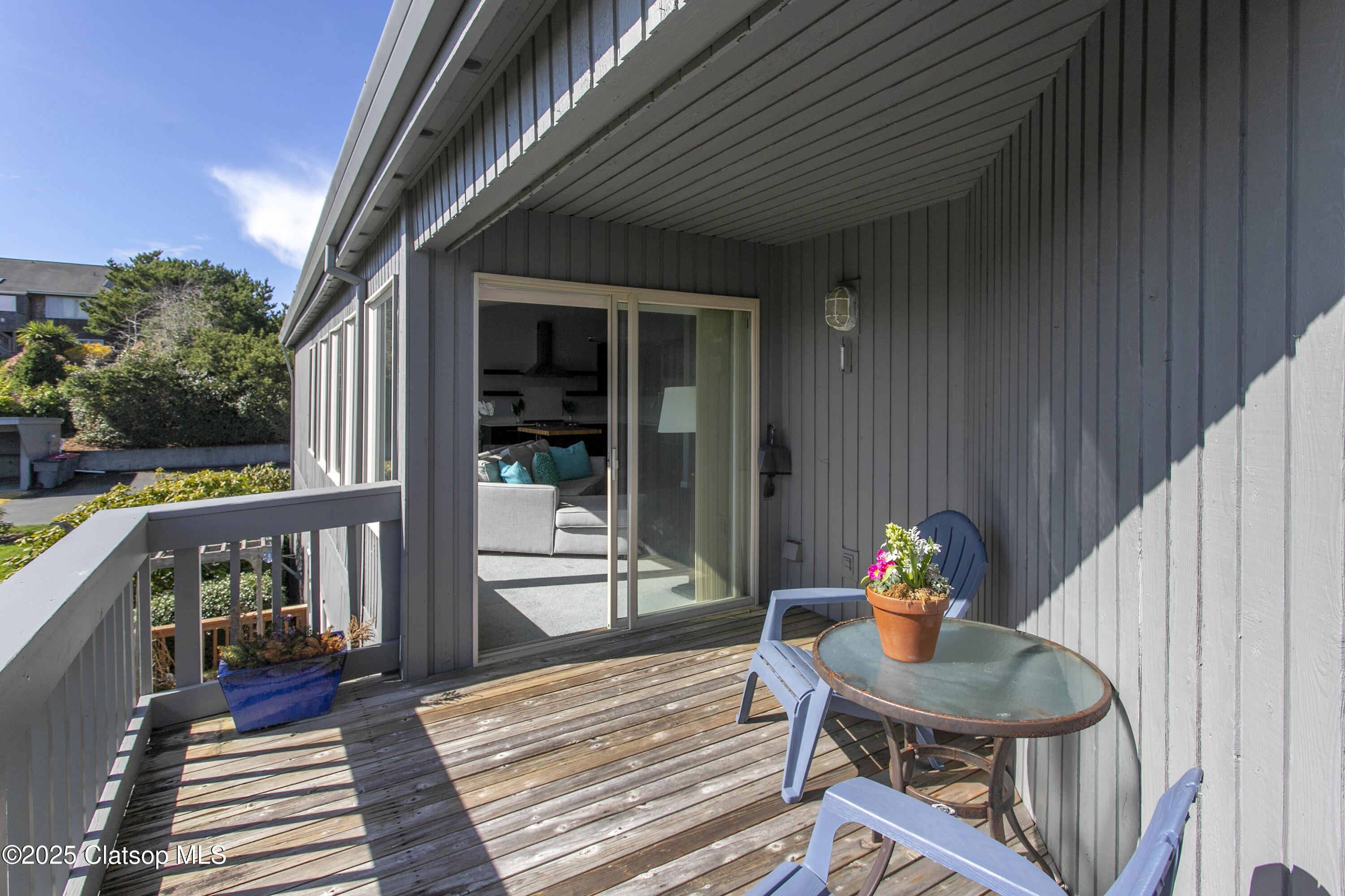 1987 Gearhart Green Dr