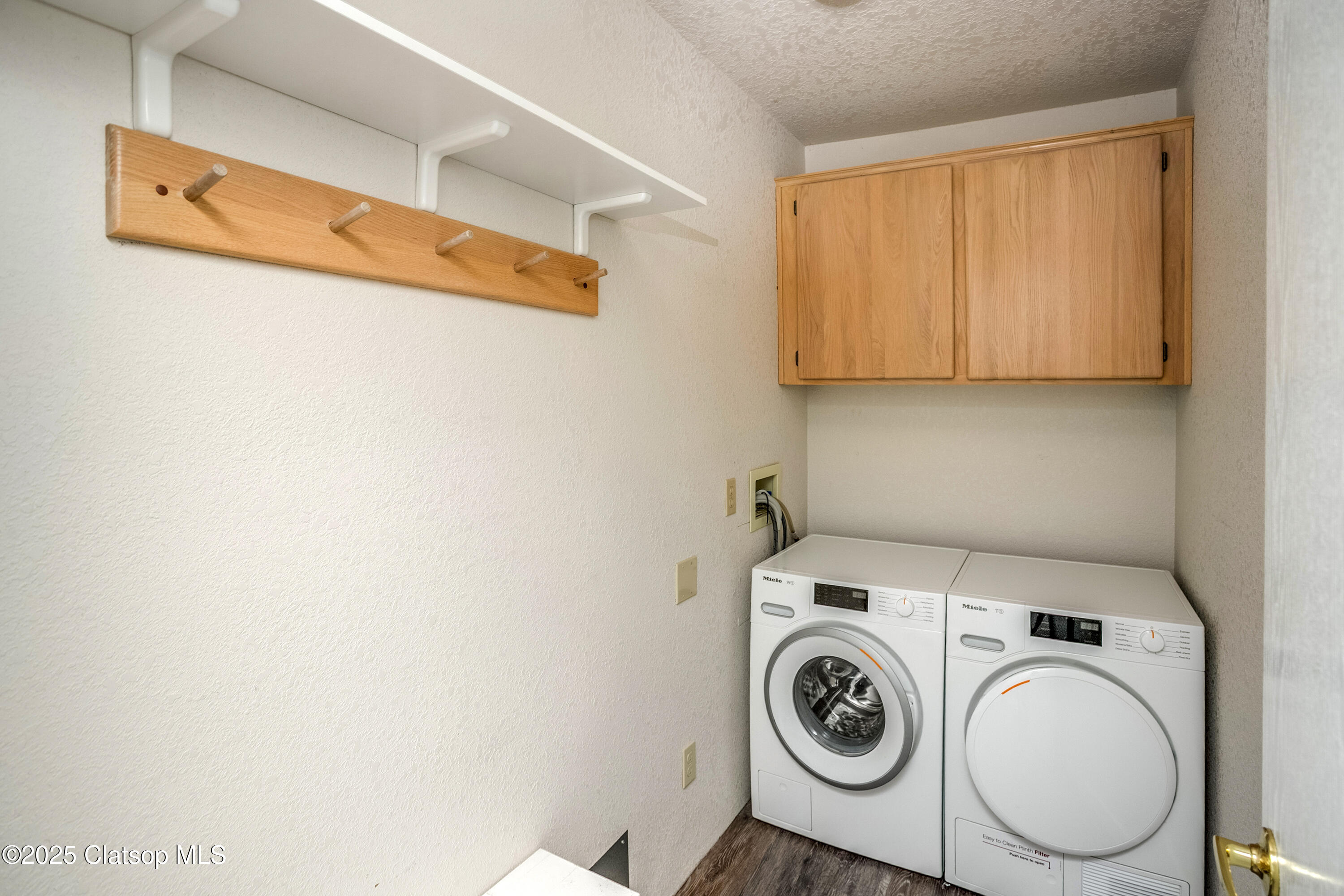 1987 Gearhart Green Dr