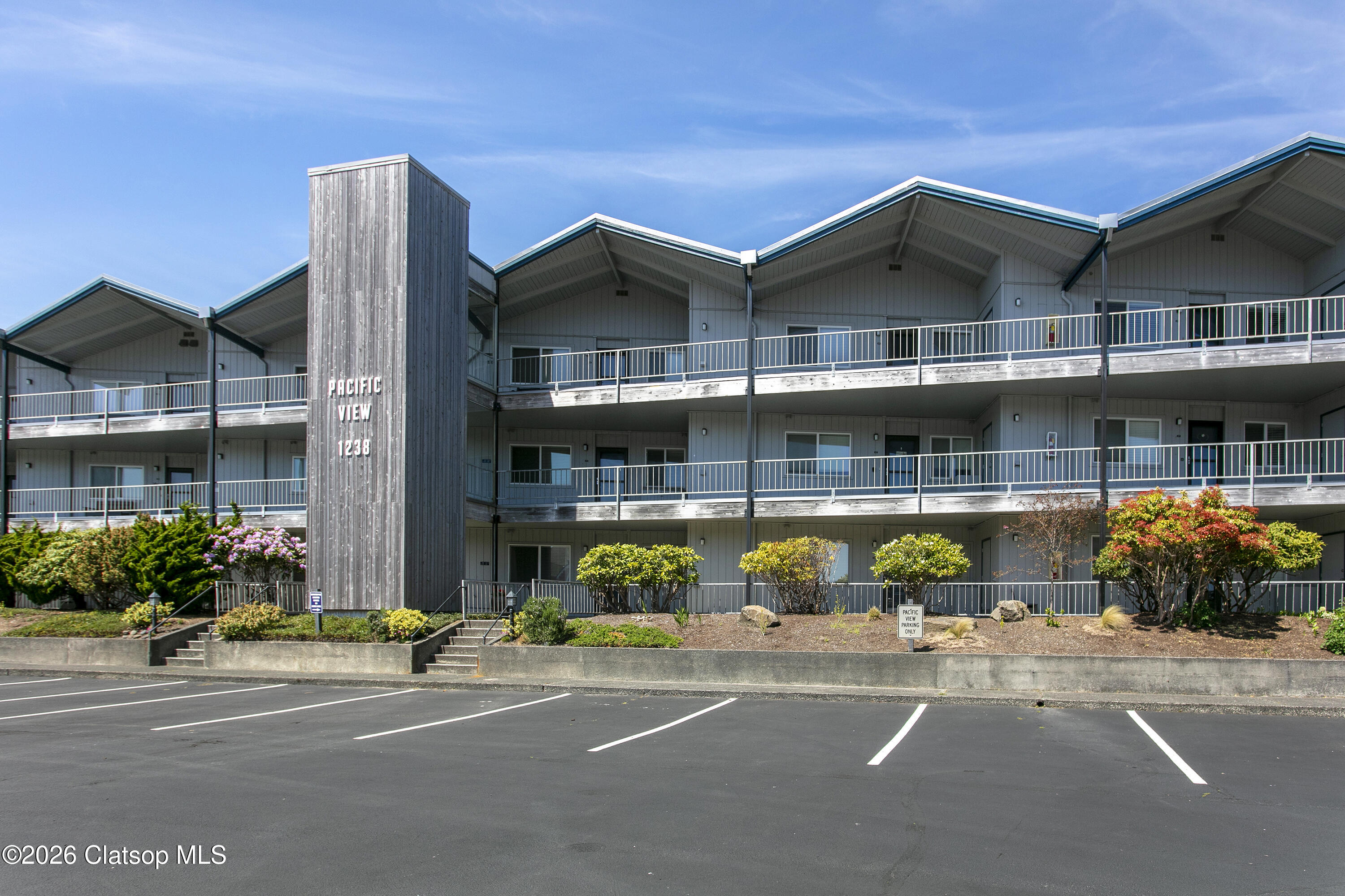 1238 N Marion #V470
