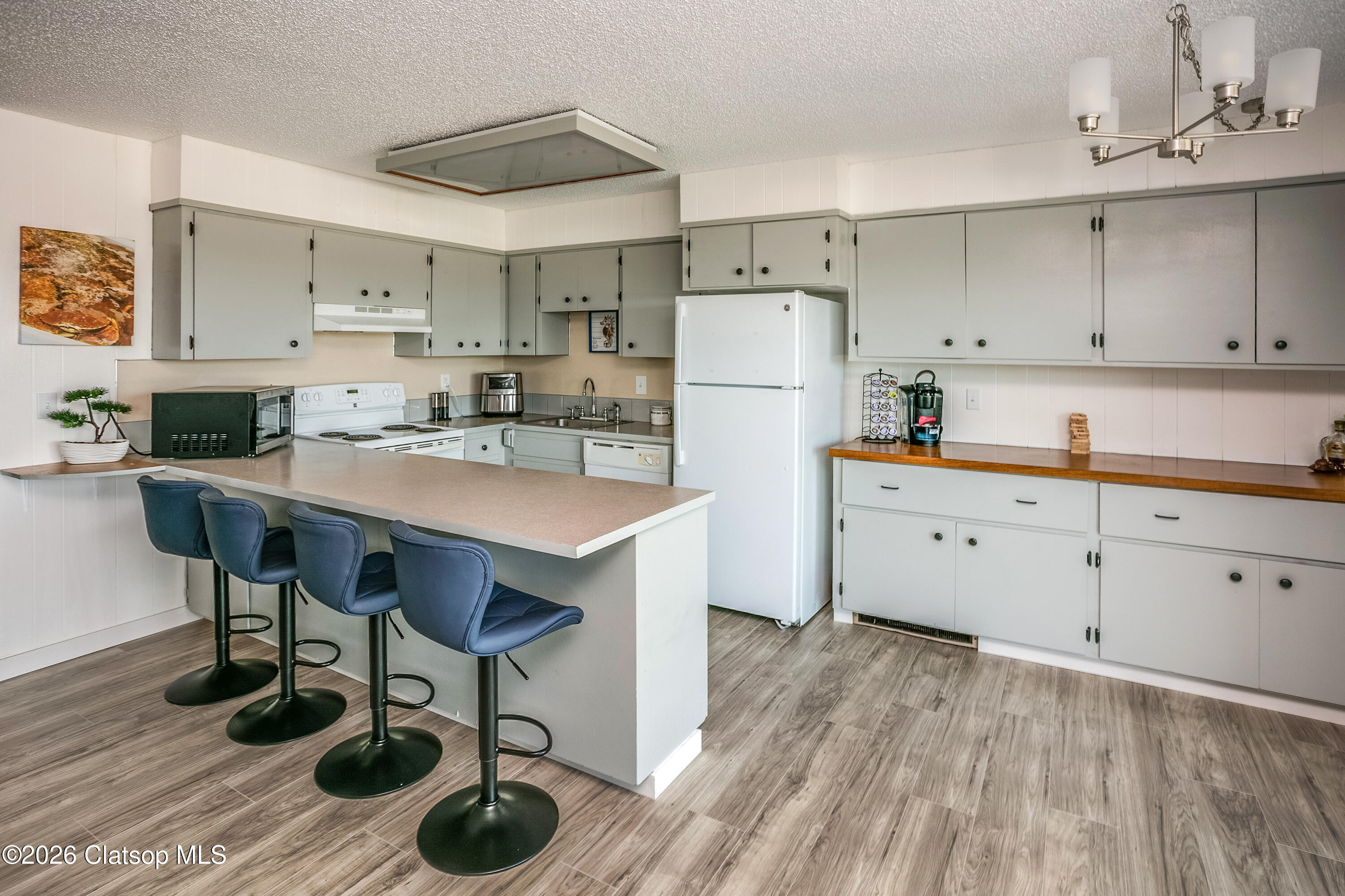 1238 N Marion #V470