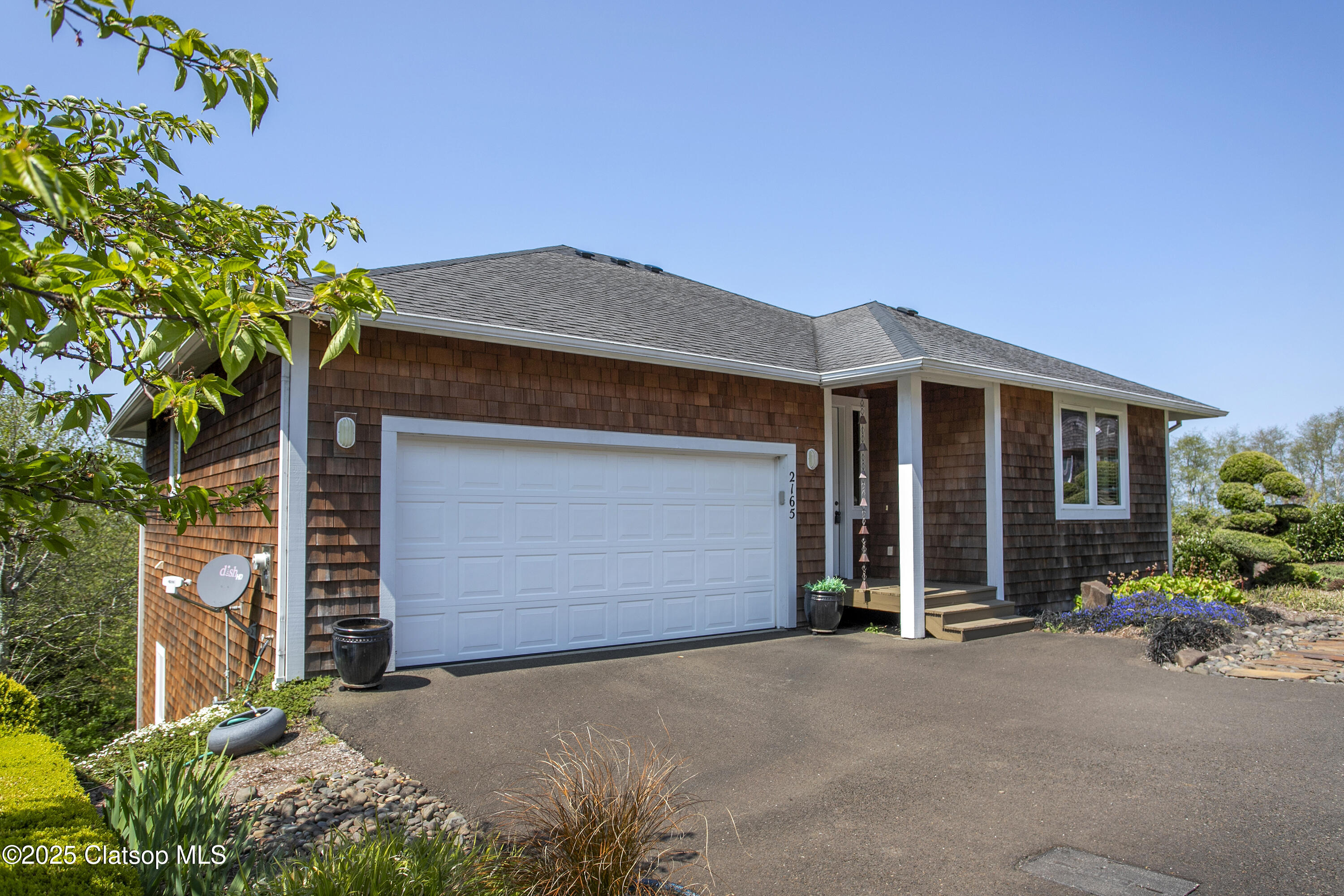 2165 Skyline Drive