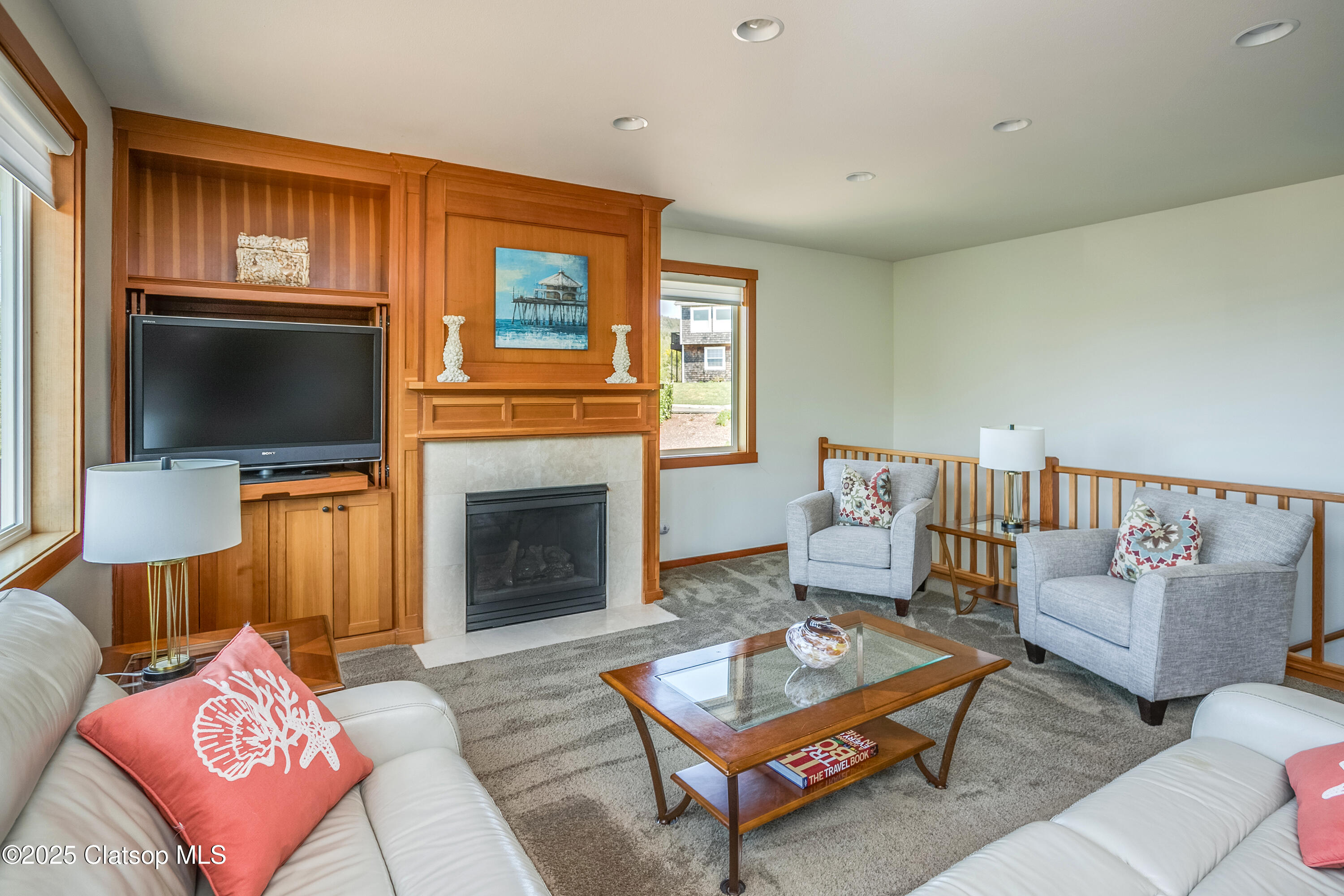 2165 Skyline Drive
