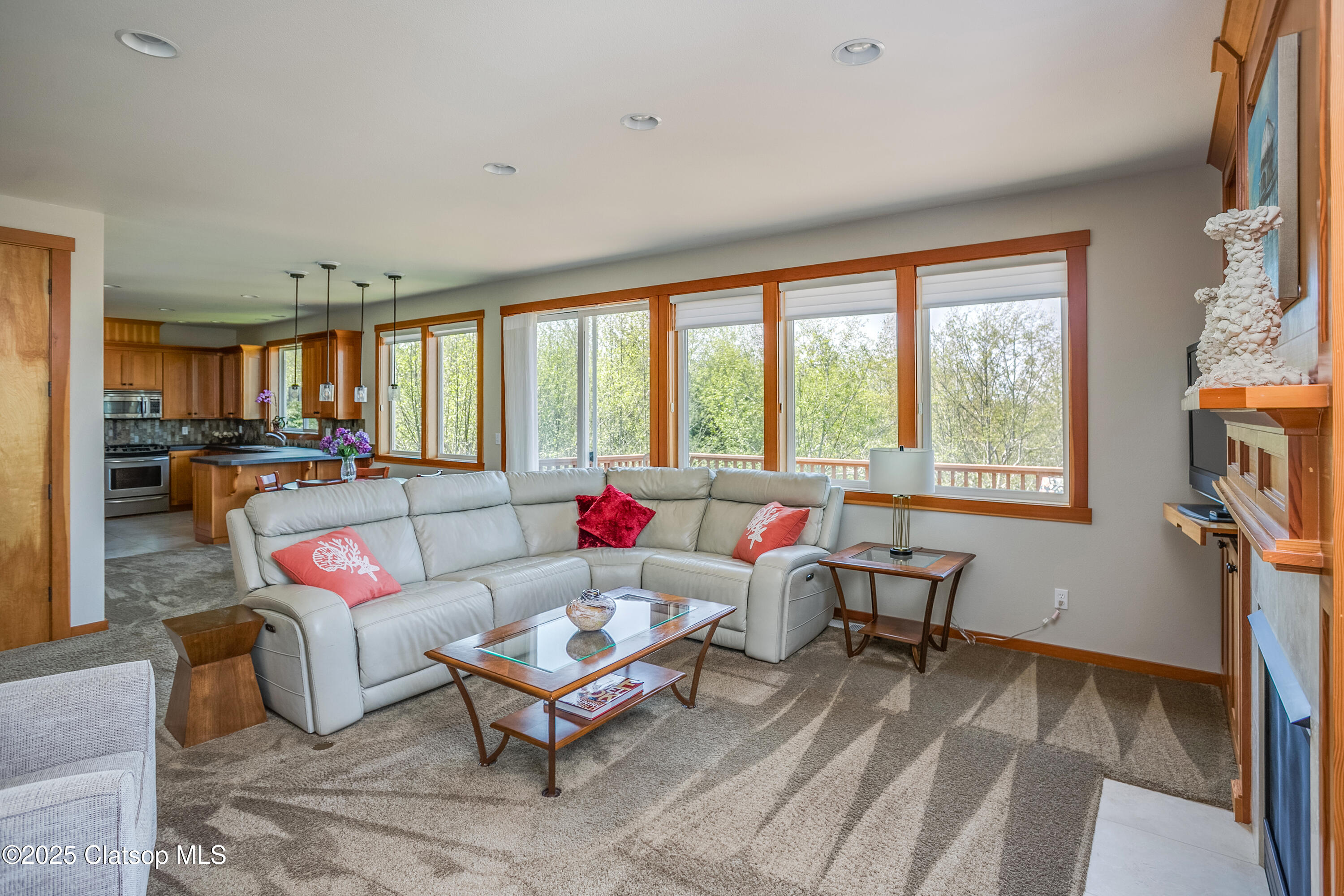 2165 Skyline Drive