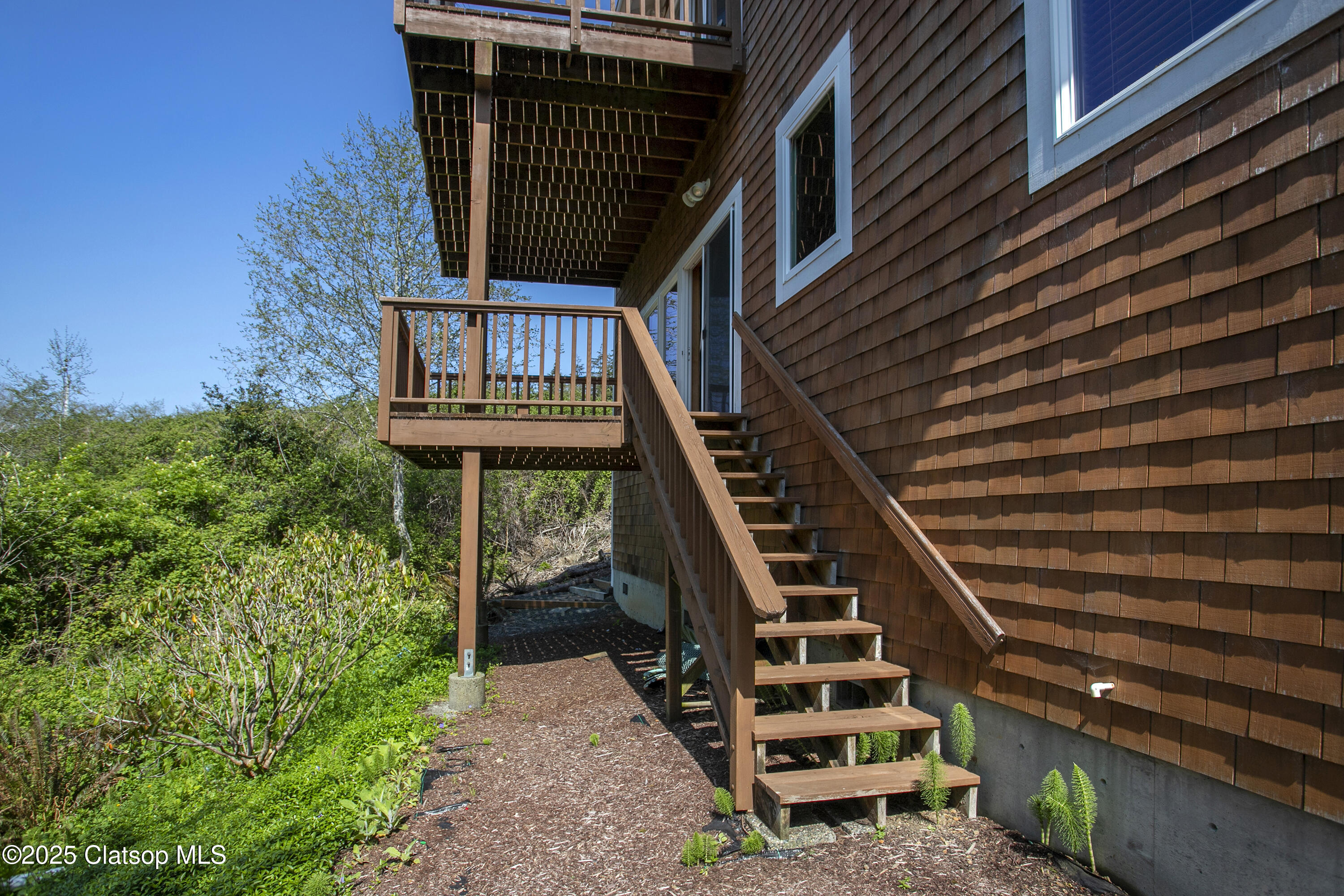 2165 Skyline Drive