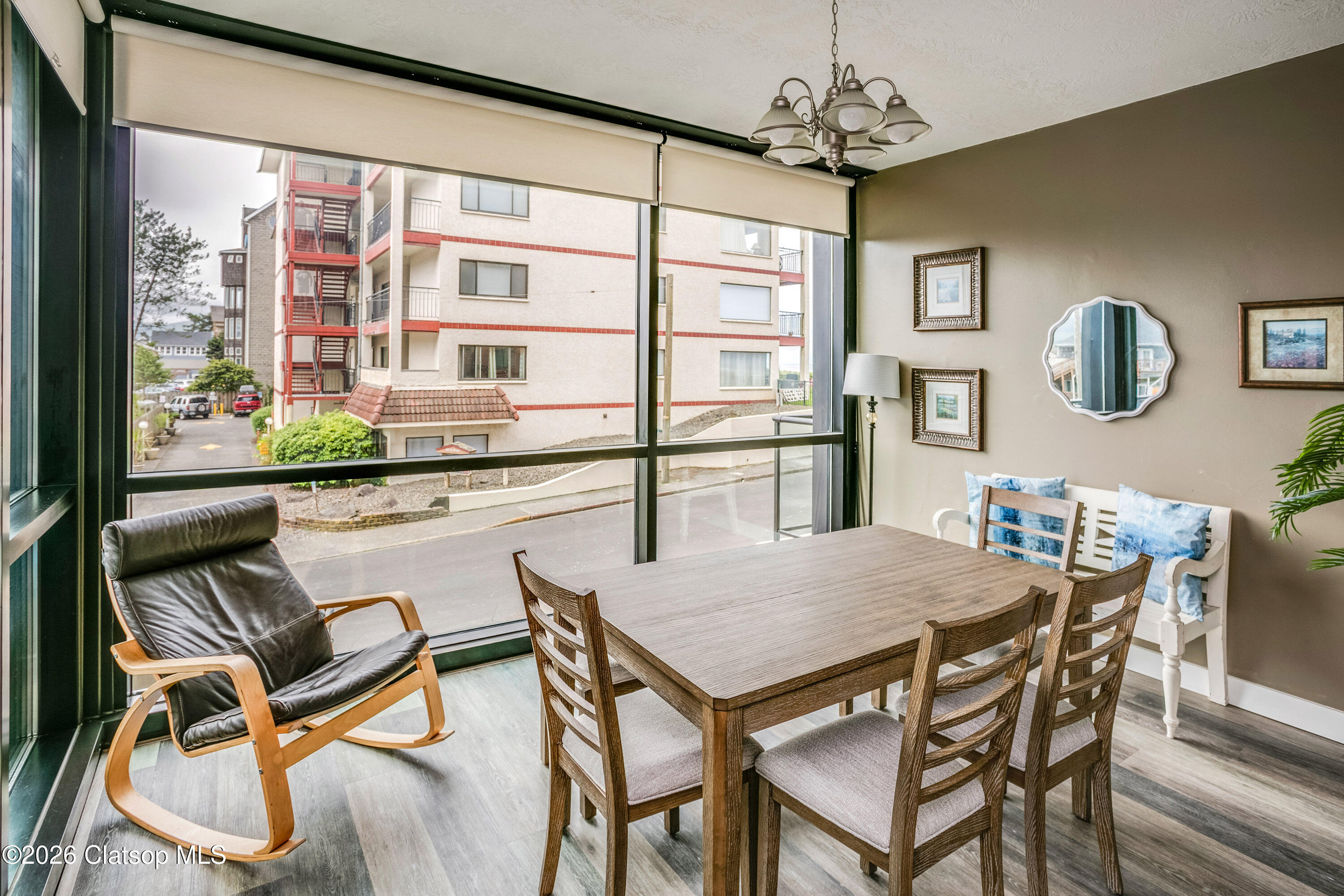 475 S Promenade, 112