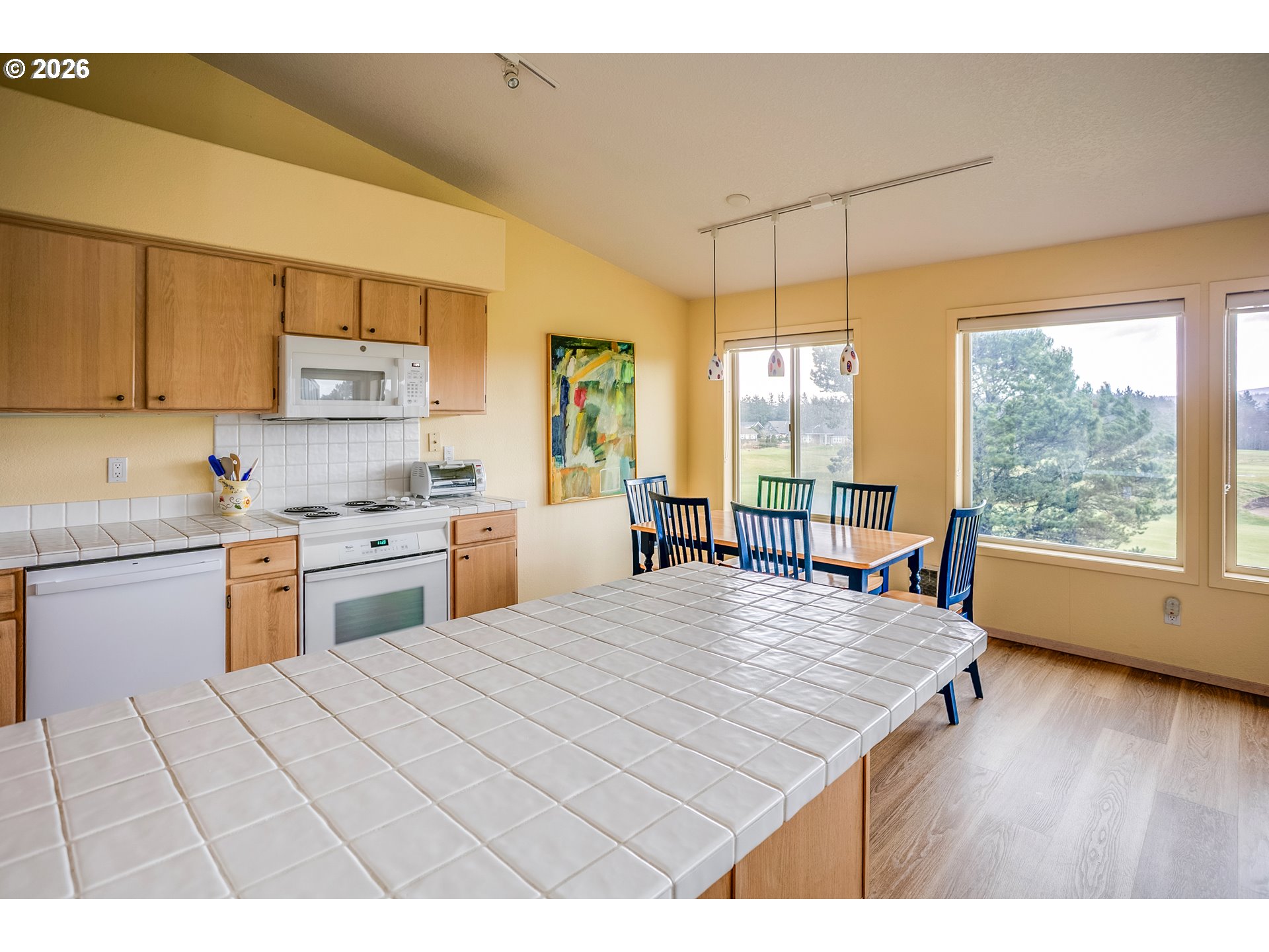 1987 GEARHART GREEN DR Unit: 704