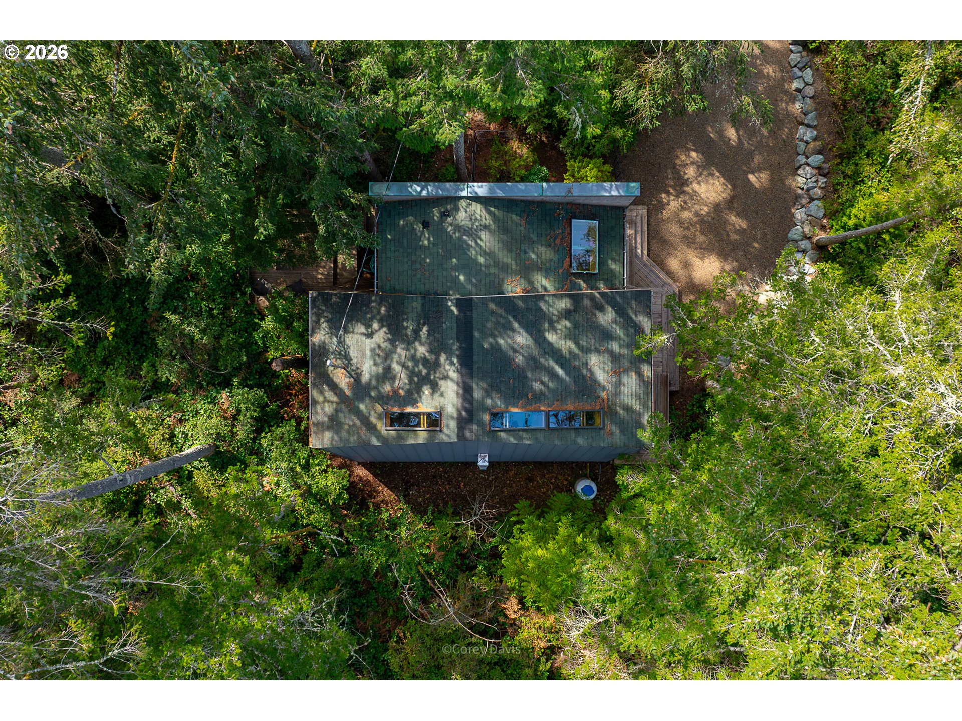 275 OCEAN AVE