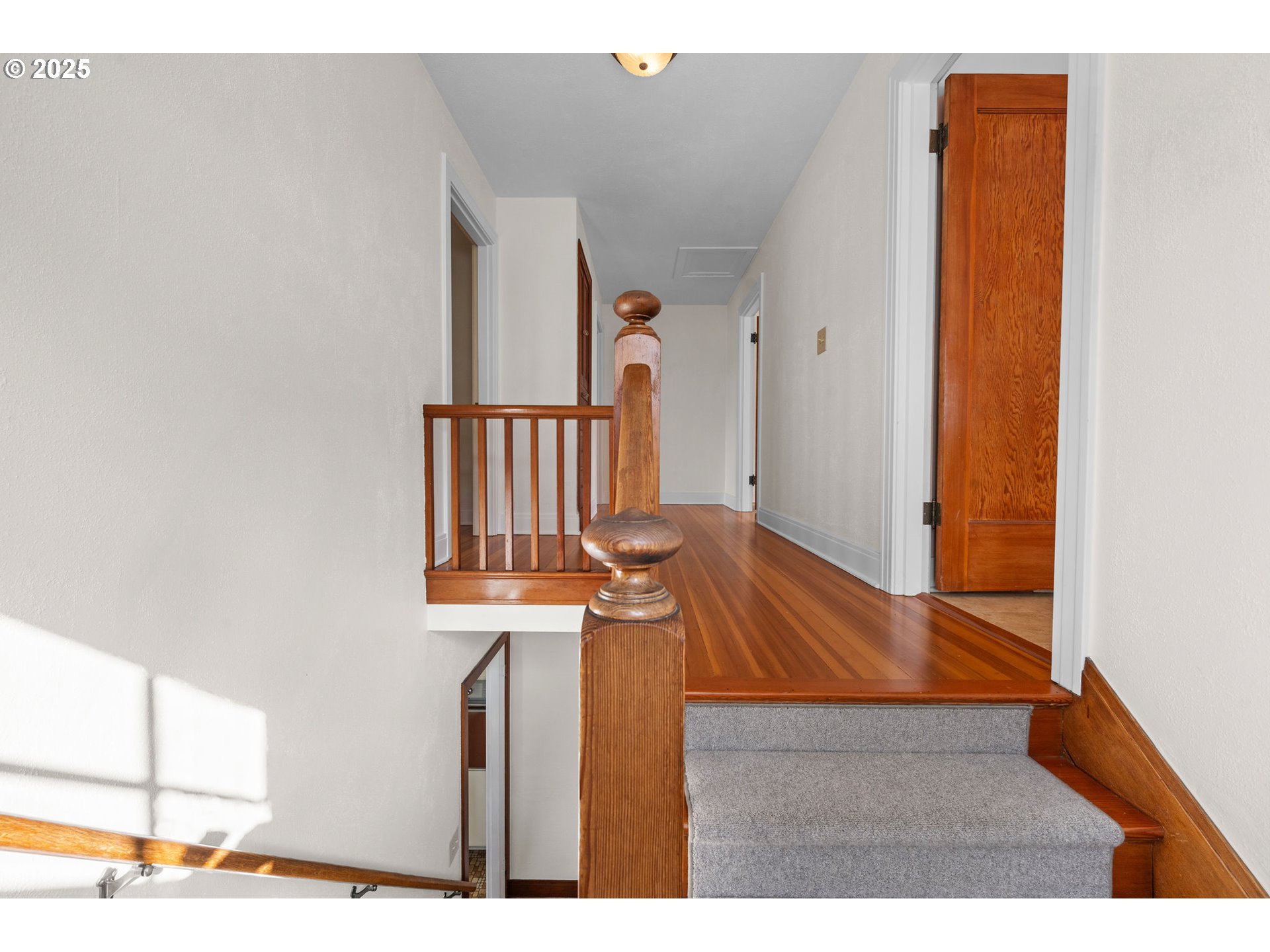 1491 JEROME AVE