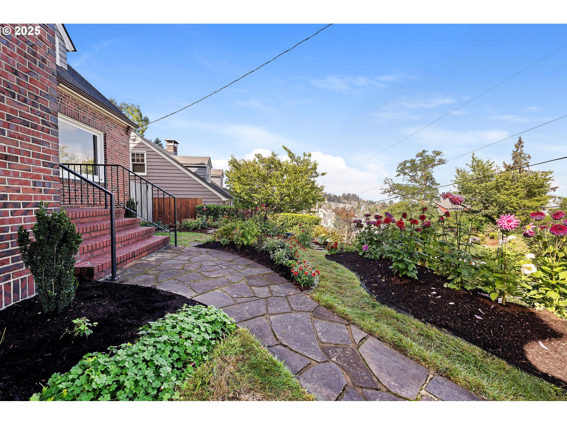 1491 JEROME AVE