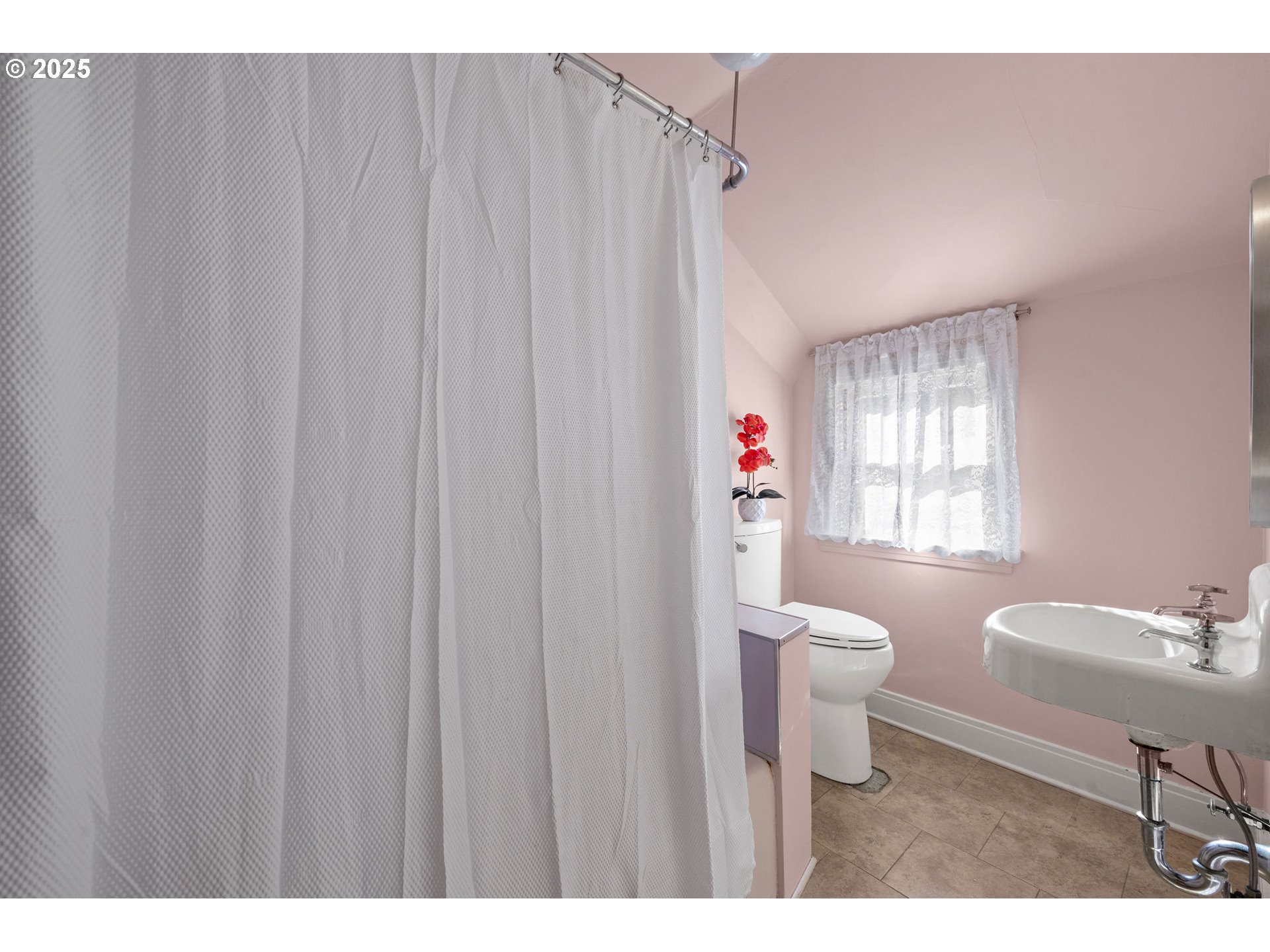 1491 JEROME AVE