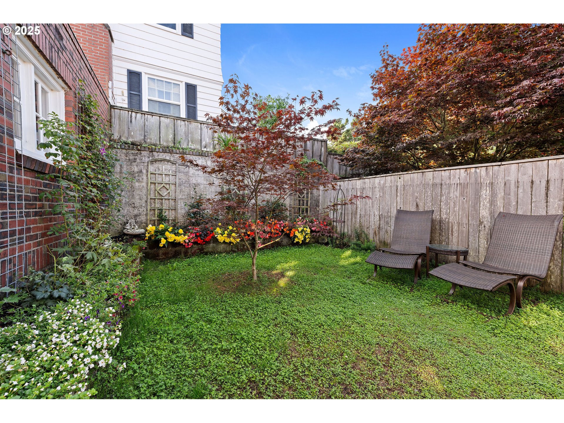 1491 JEROME AVE