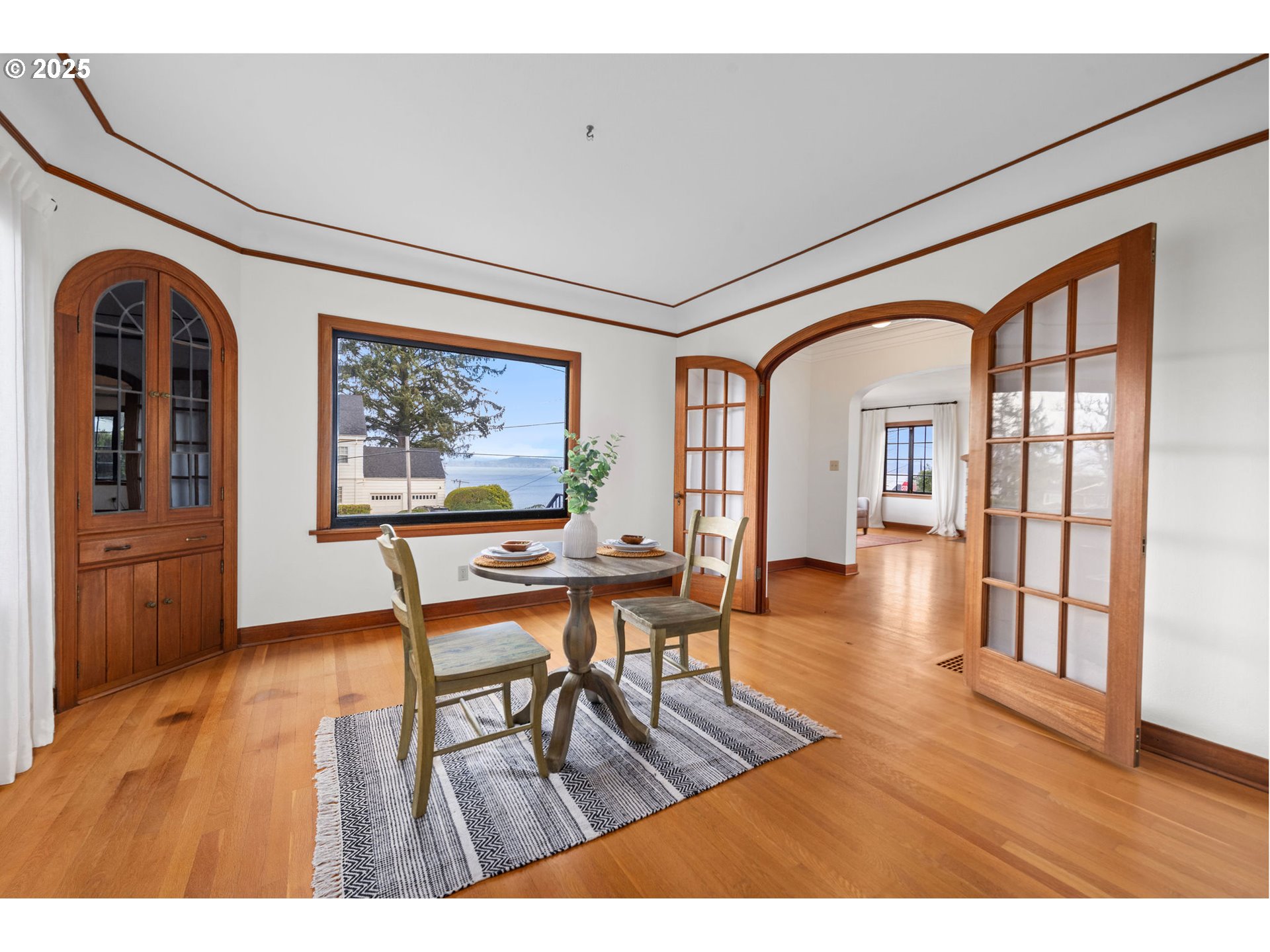 1491 JEROME AVE