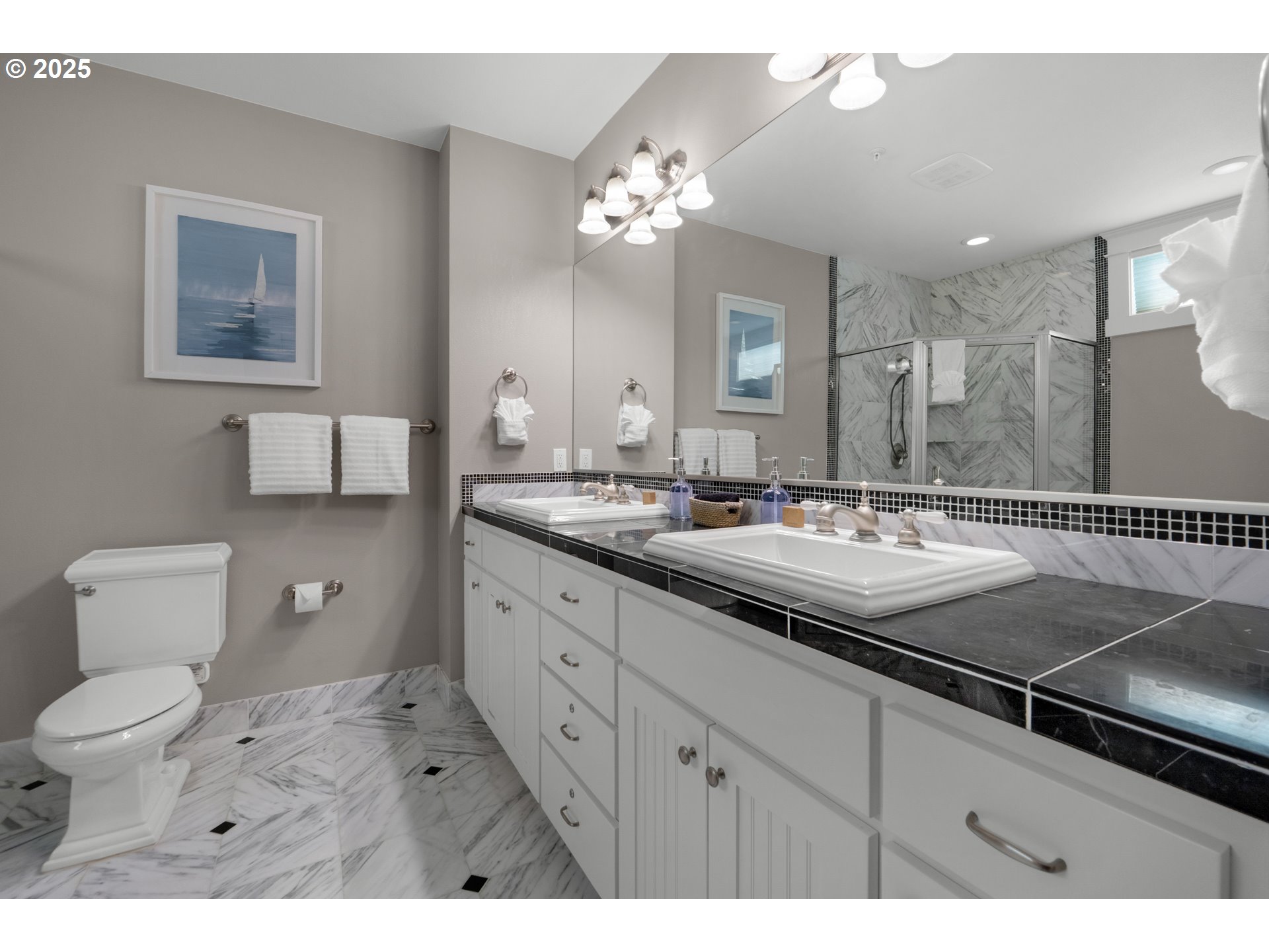 3972 SUNSET BLVD D101
