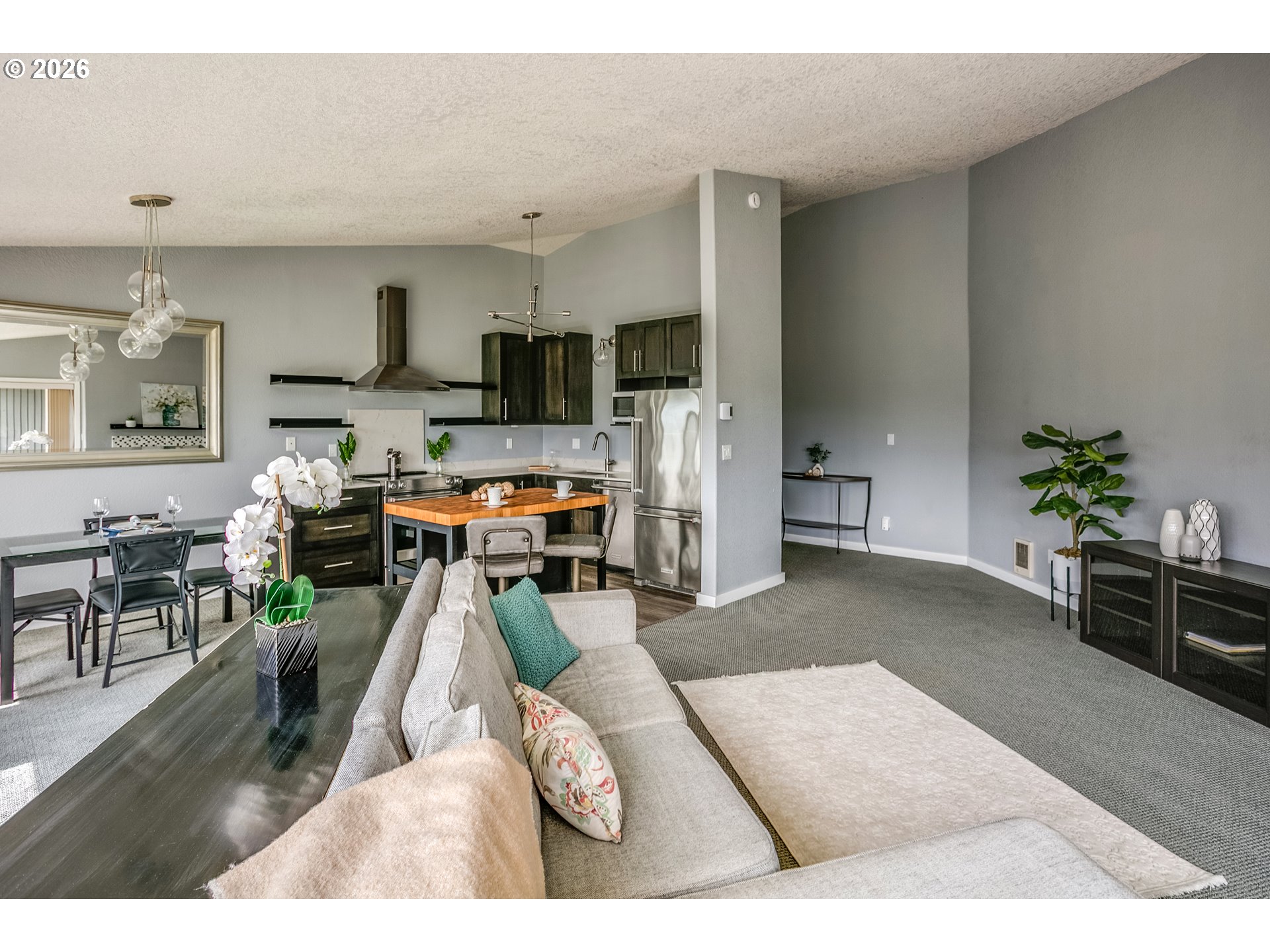 1987 GEARHART GREEN DR Unit: #702