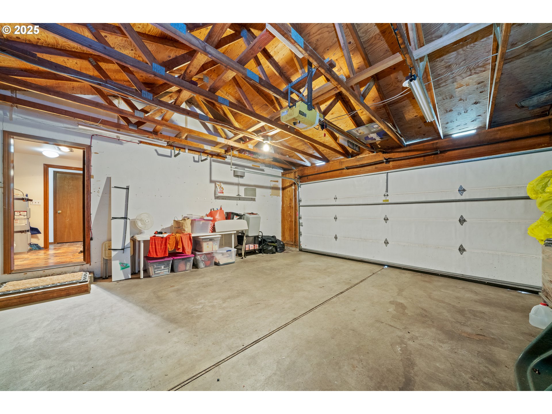 1688 FIFER HEIGHTS RD