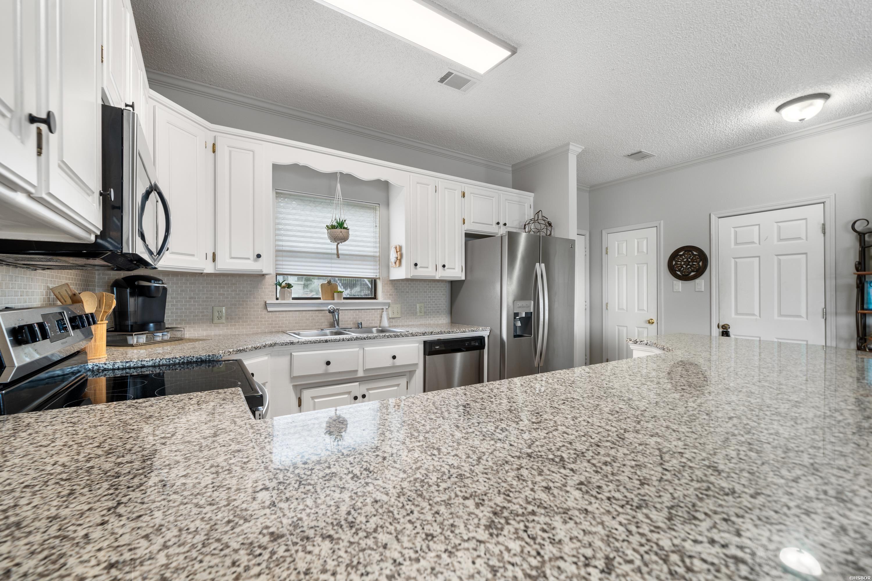 400 FARR SHORES Unit: 13C