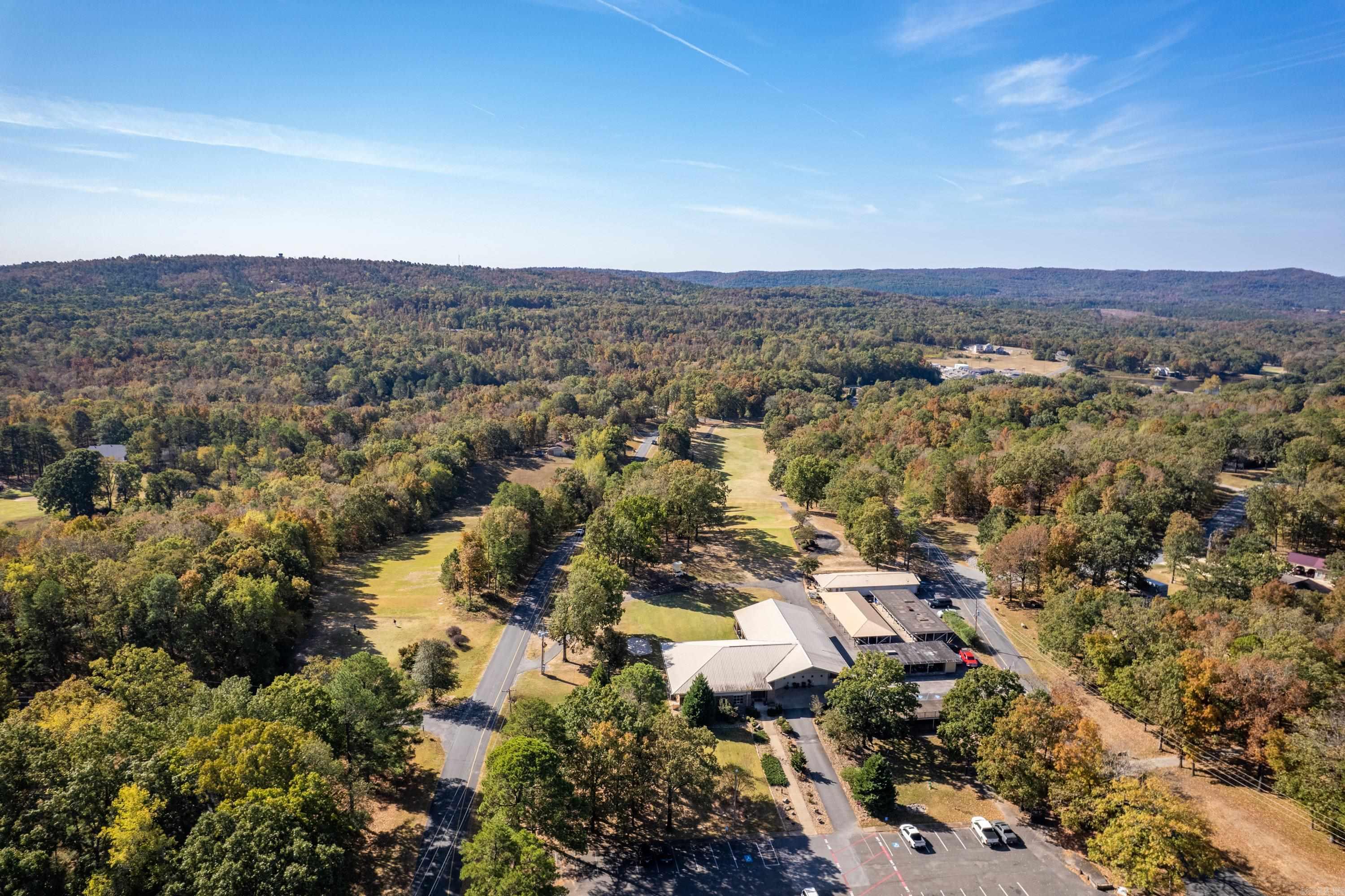 000 Greenbriar Court