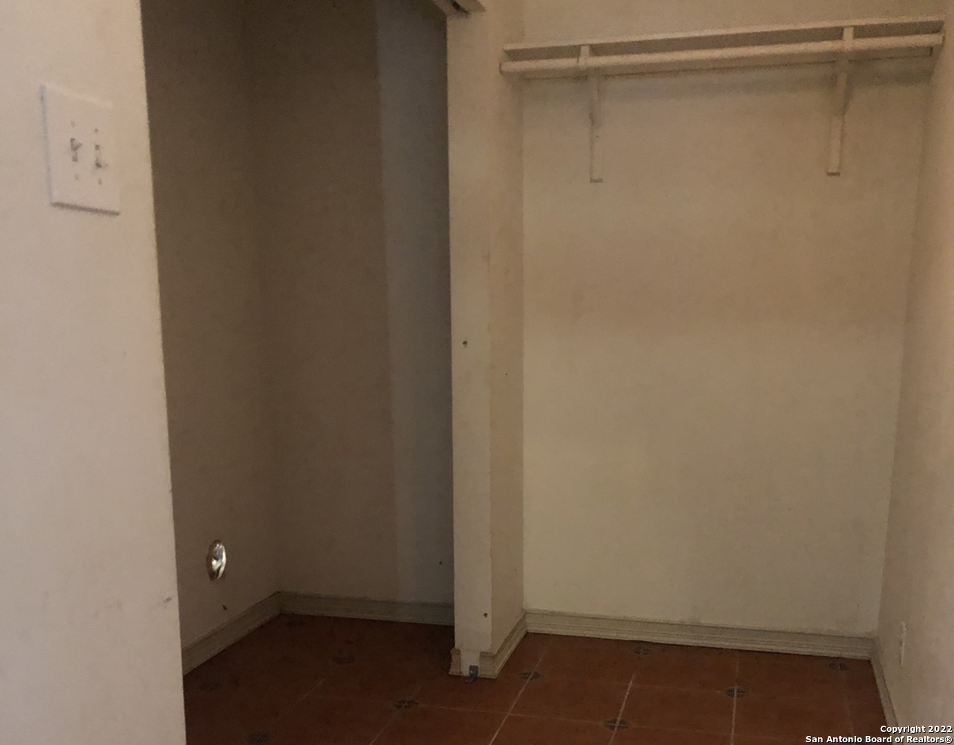 2305 SACRAMENTO