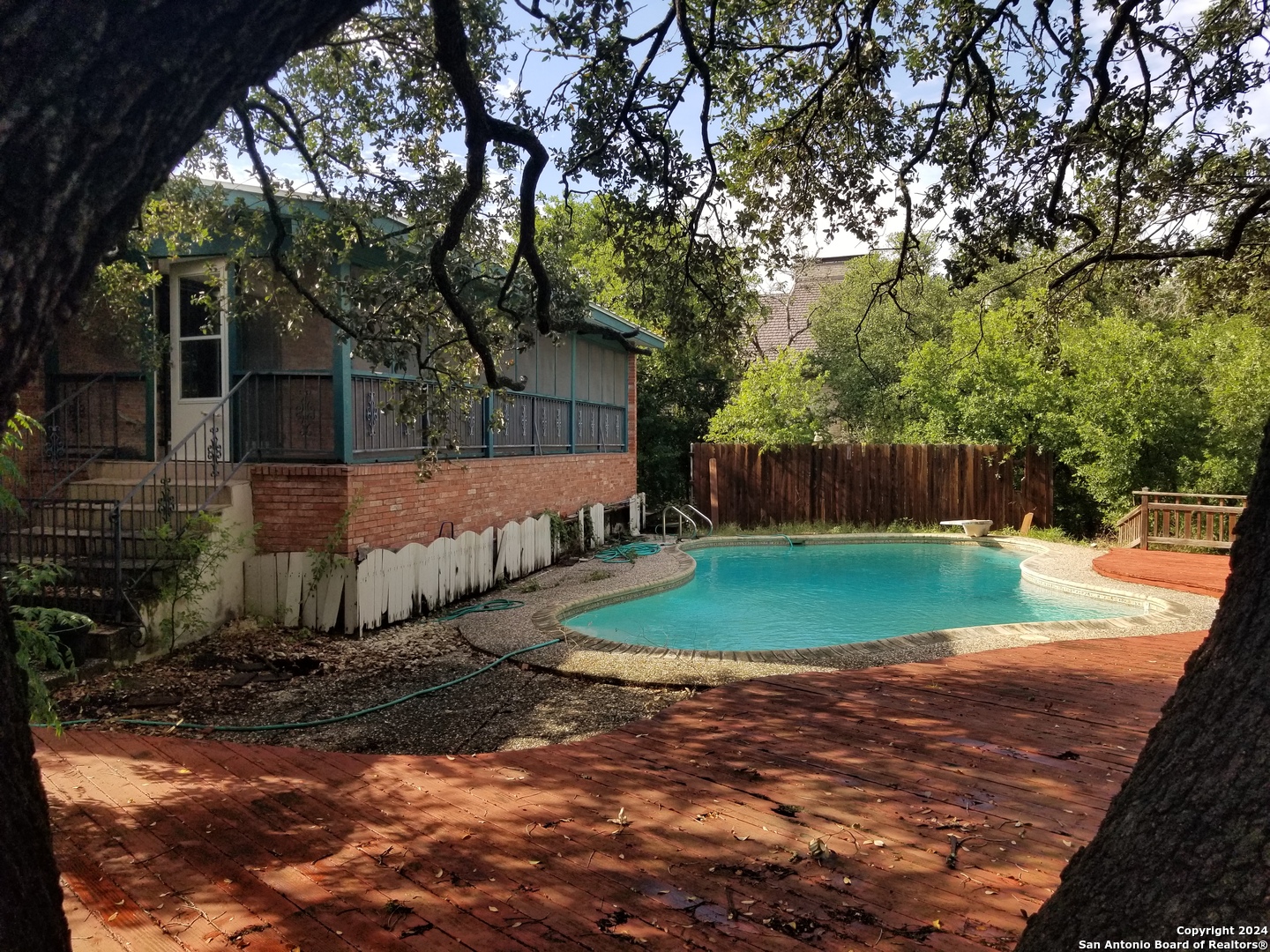 14802 circle a