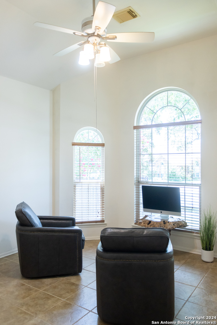 10615 CANYON RIV