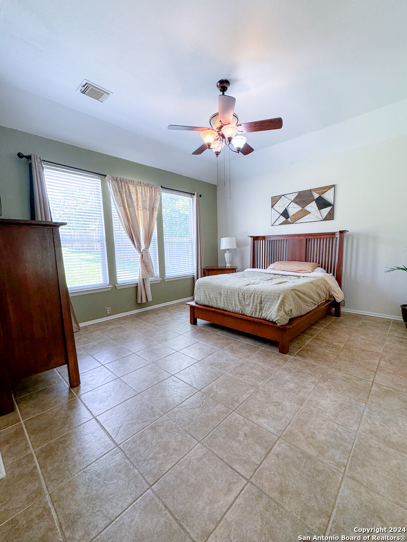 10615 CANYON RIV