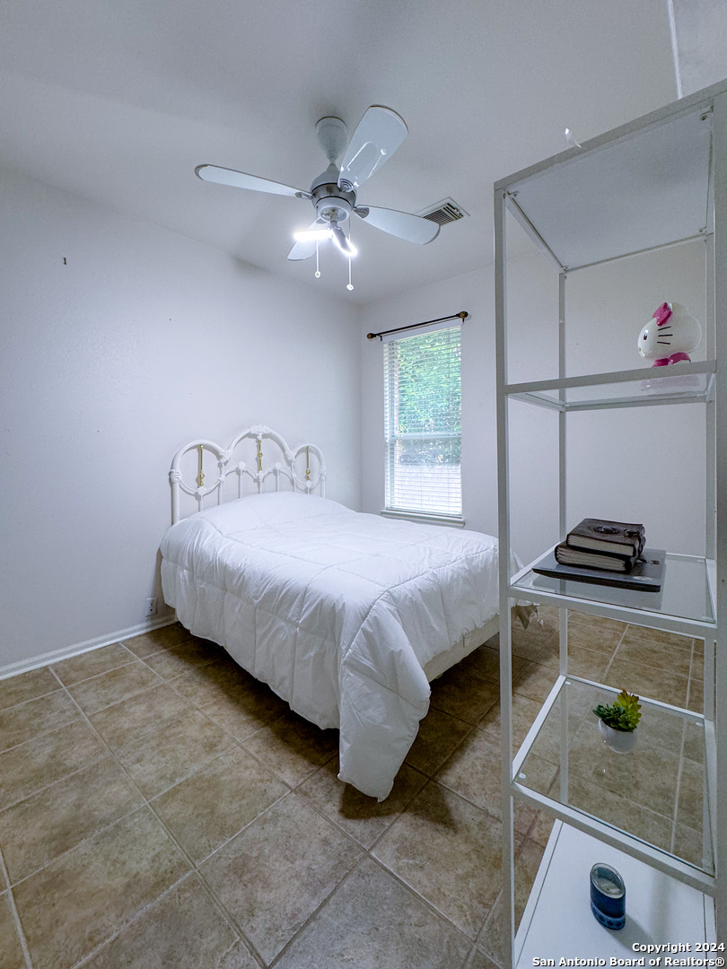 10615 CANYON RIV