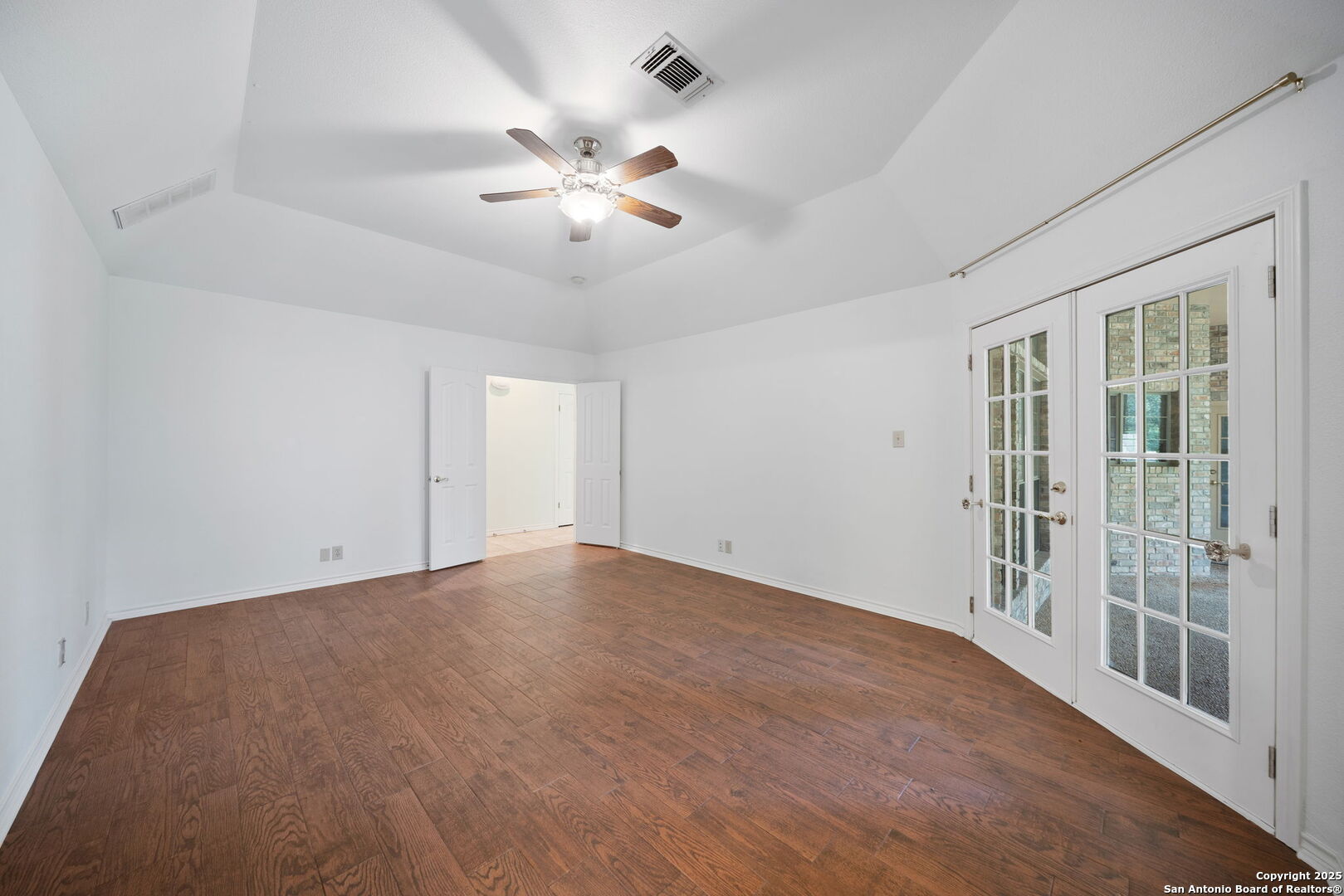 7310 Clear Rock